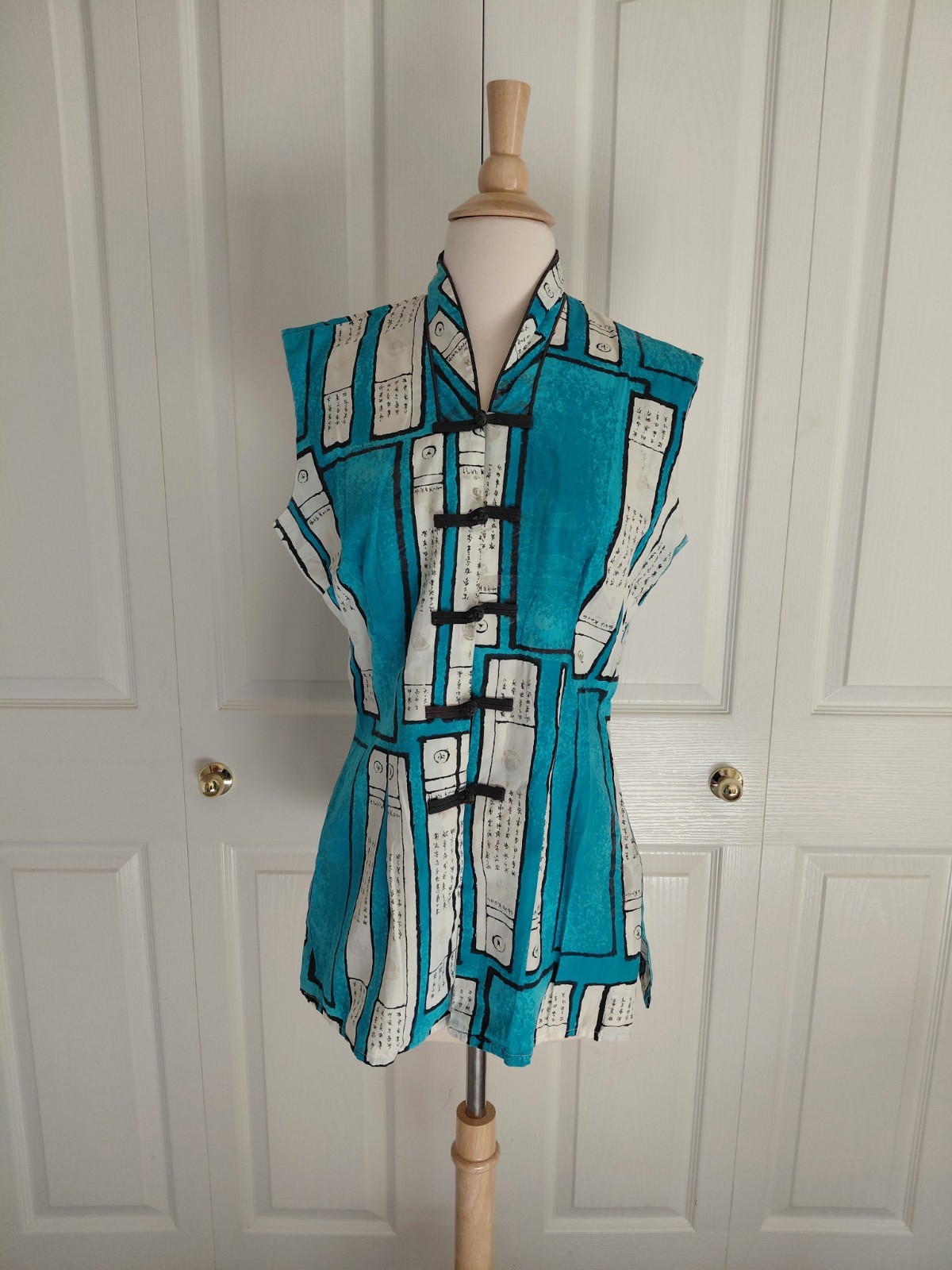 Vtg 50s Hawaii Alfred Shaheen Tea Timer Shirt Blue Japanese Print Frog Clasps L