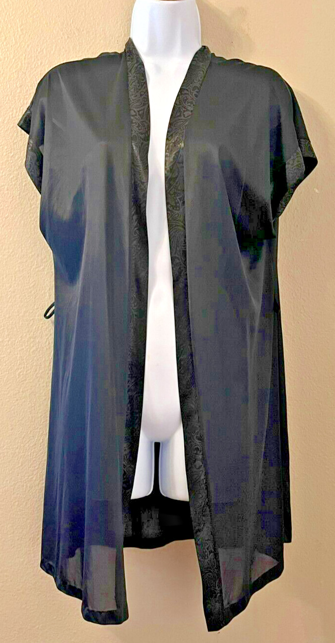 Vtg. Spotlight New York Sheer Mid-Length Robe Sz. M No Belt Excellent Condition