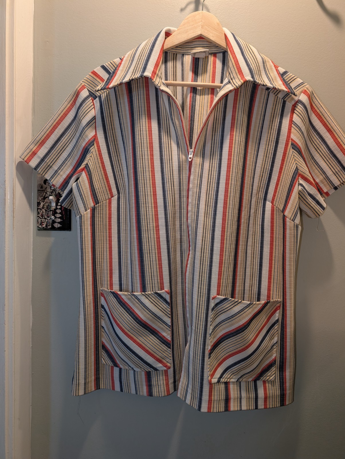 Vtg 70s Dagger Collar, Tunic, Bowling Shirt 100% Polyester Striped Rockabilly