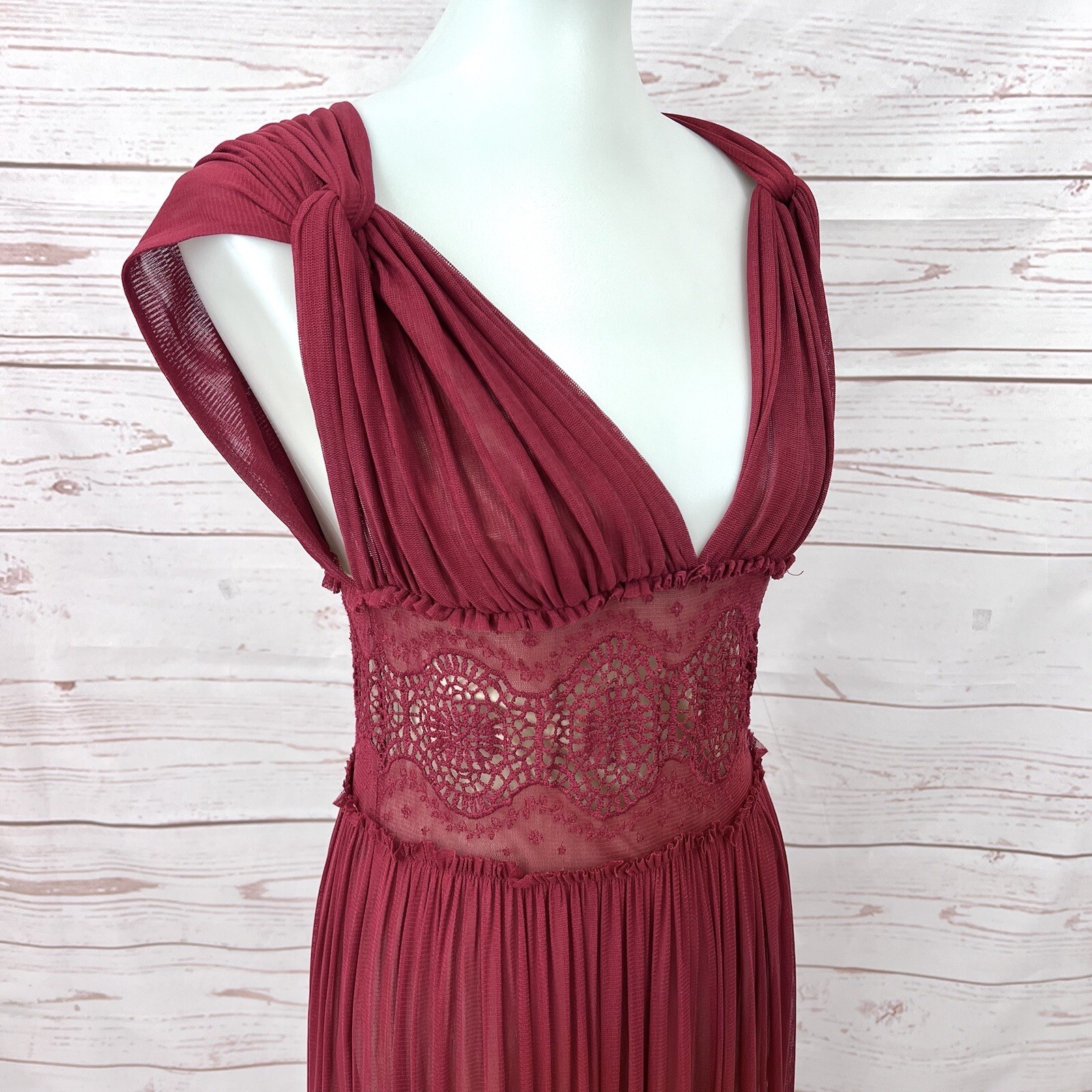 Vintage Y2K Max Studio Red Mesh Lace Renaissance Maiden Formal Prom Dress 2