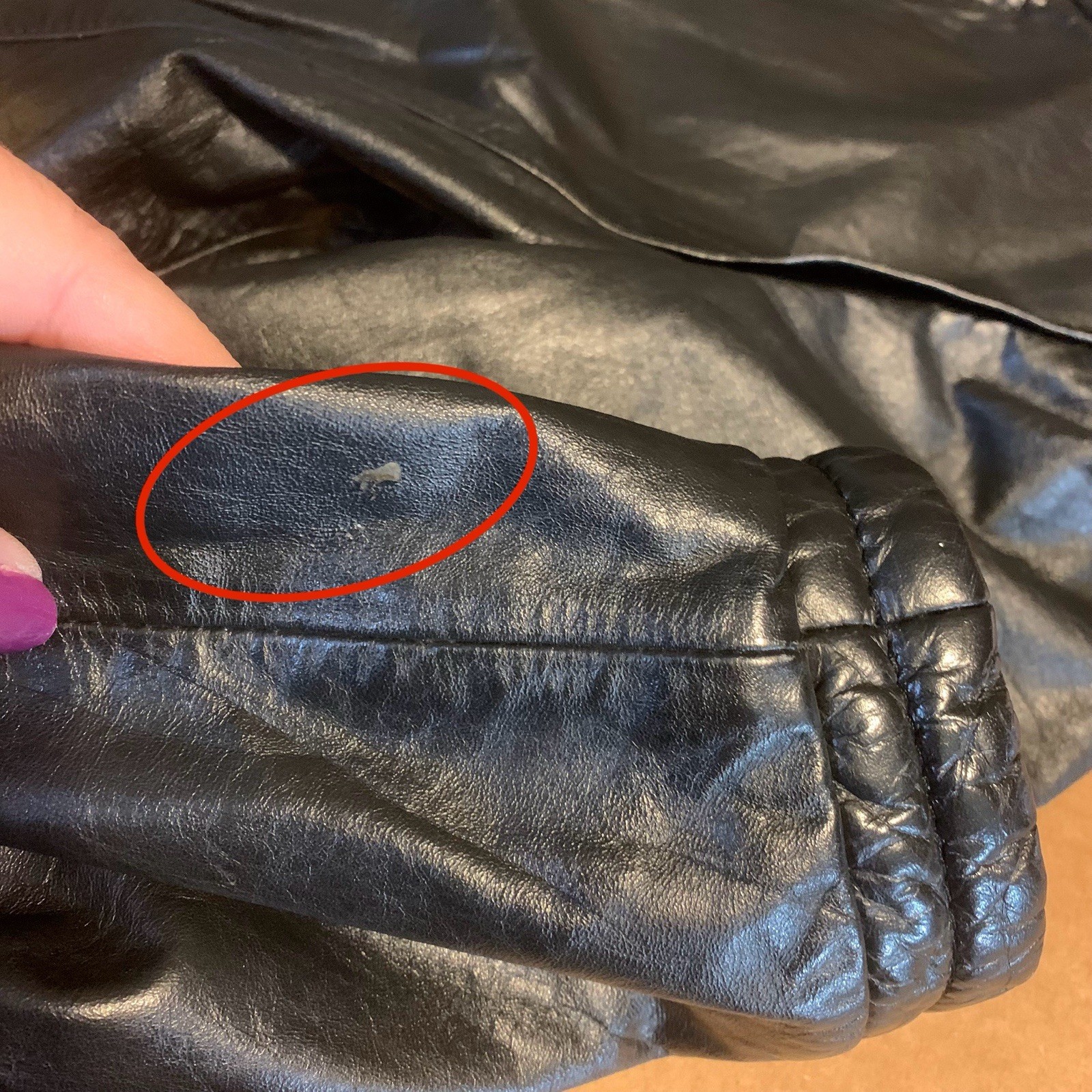 VINTAGE 1980’S BERMAN’S BLACK LEATHER CROPPED MOTO JACKET SIZE SMALL/10