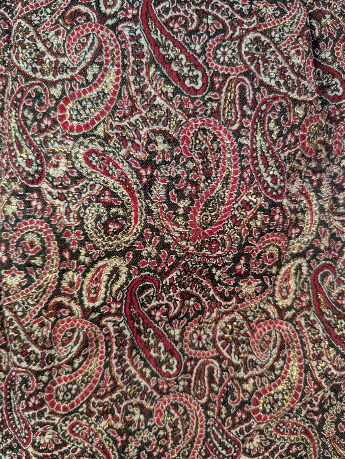 VICTORIAN 1870’S METALLIC GOLD LAME PAISLEY BUSTLE CAPE W SCARLET RED CHENILLE 