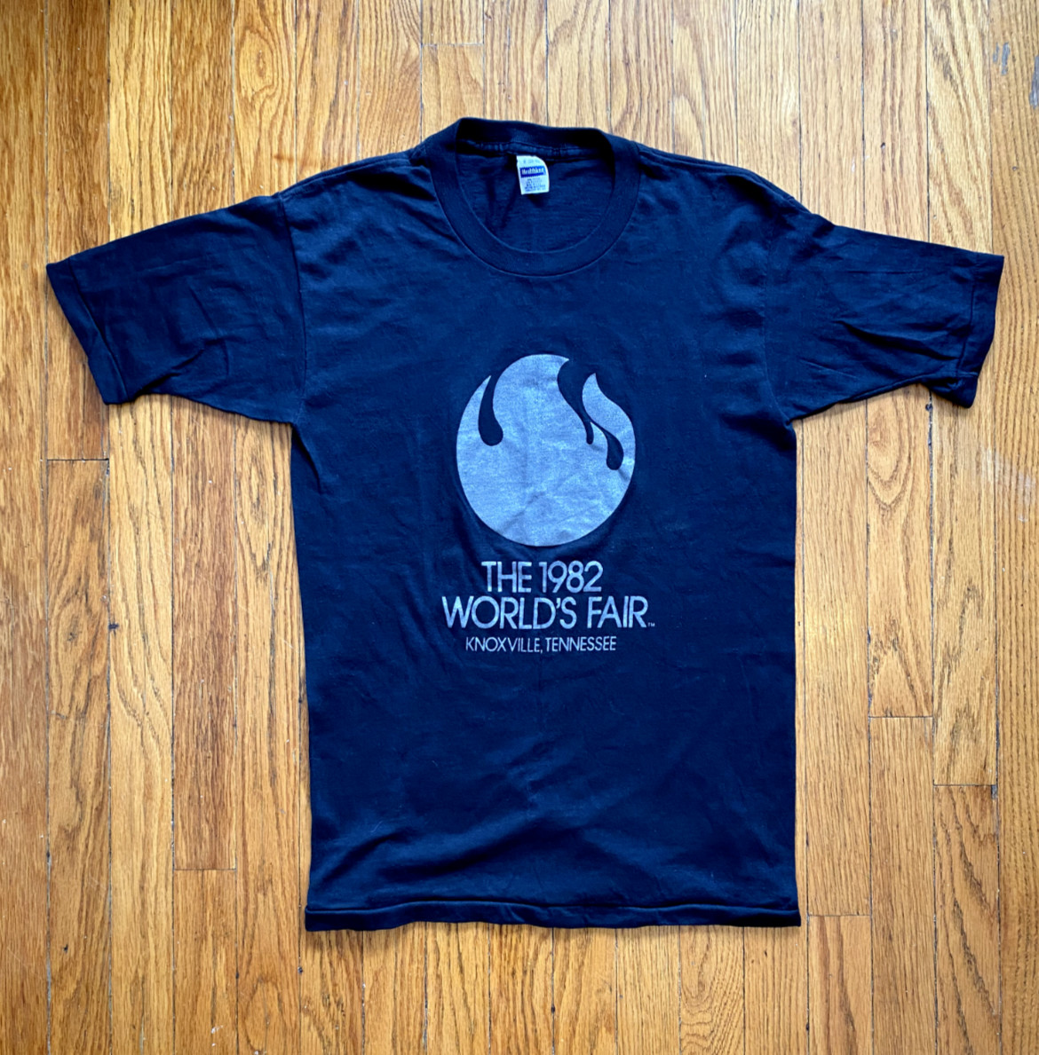 Vintage 1982 World’s Fair Knoxville Tennessee Black Single Stitch Retro T-Shirt