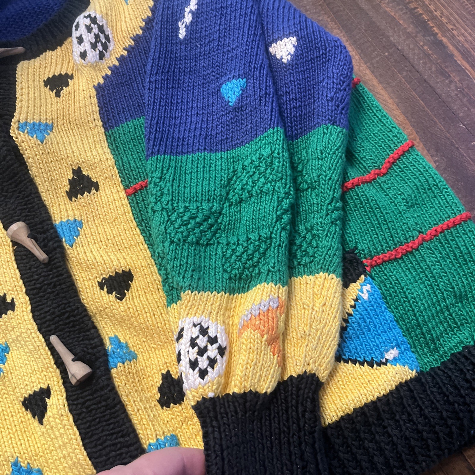 Rare Berek Vintage 1989 Multicolor Hand Knit Sweater Sz Small Golf theme Cute