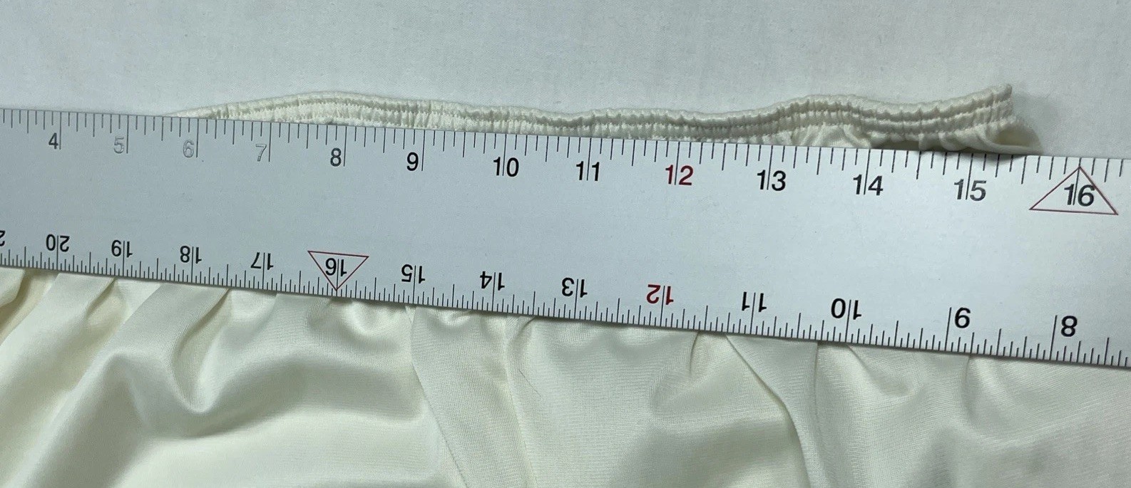 Vintage Intimates Lane Bryant Half Slip 1X Ivory 32″ Long Nylon Lace 13″ Slit