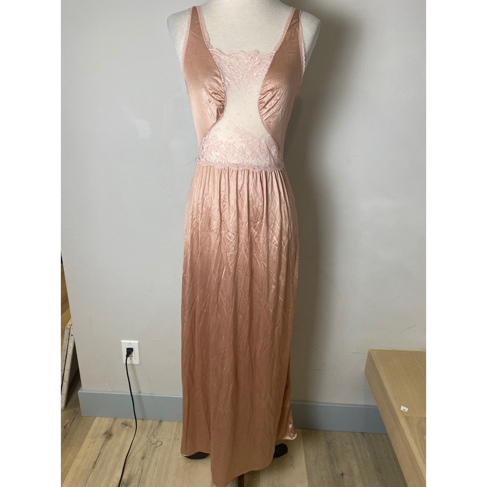 Vintage JC Penney Nightgown Lace Bodice Maxi Slip Dress Dusty Rose Lingerie S