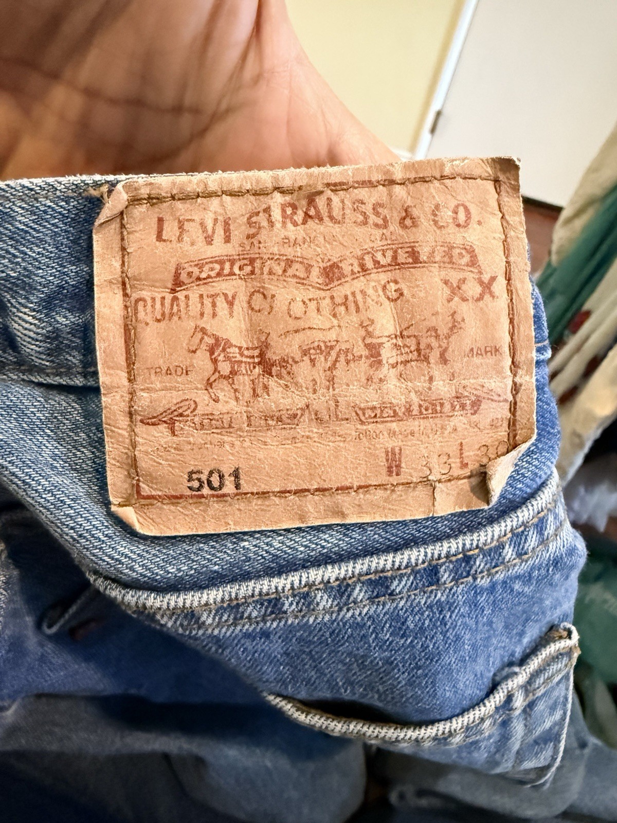 Vintage Levi’s Flare Leg Medium Wash Size 32×30 See Pictures