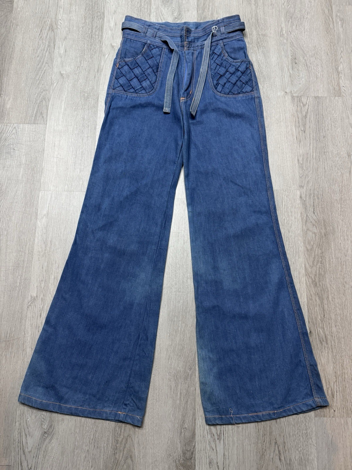 Vintage 70s n’est ce pas? Bell Bottom Jeans Hippie size 13/14 Cargo 30×32