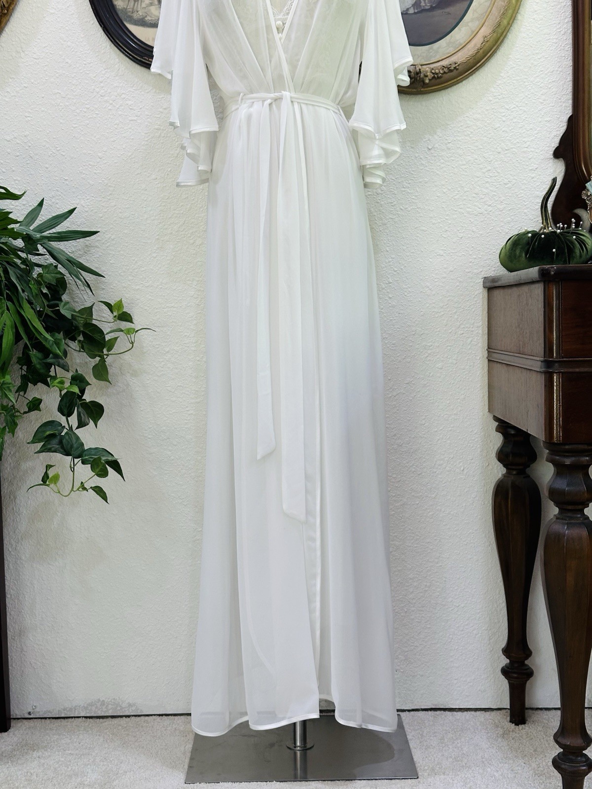 Vintage Bridal Peignoir Set | Sheer Lace Nightgown & Matching Chiffon Robe