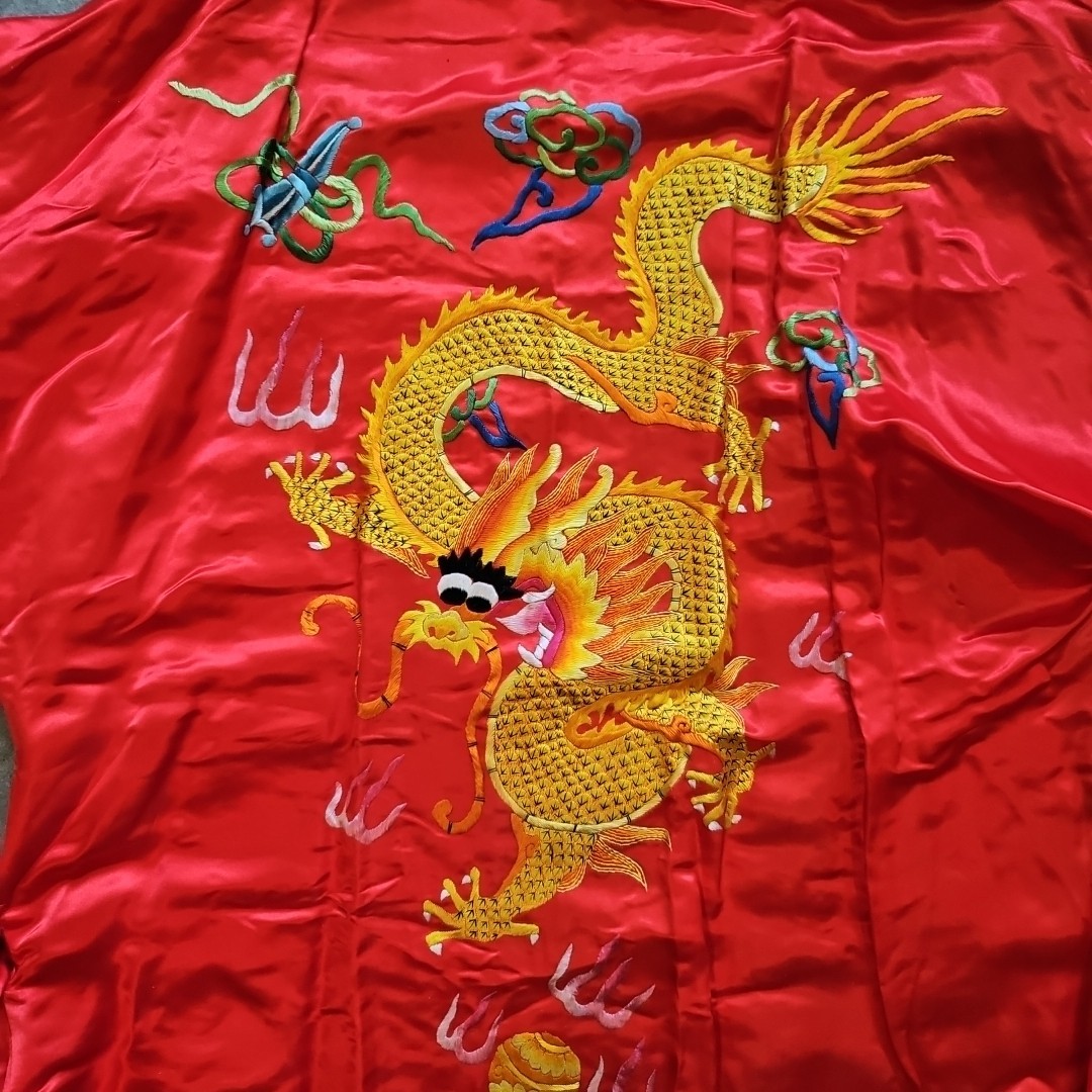 TRUE Vintage 60s Red Silk Embroidered Dragon Asian Kimono Robe MINT w TAG Sz L