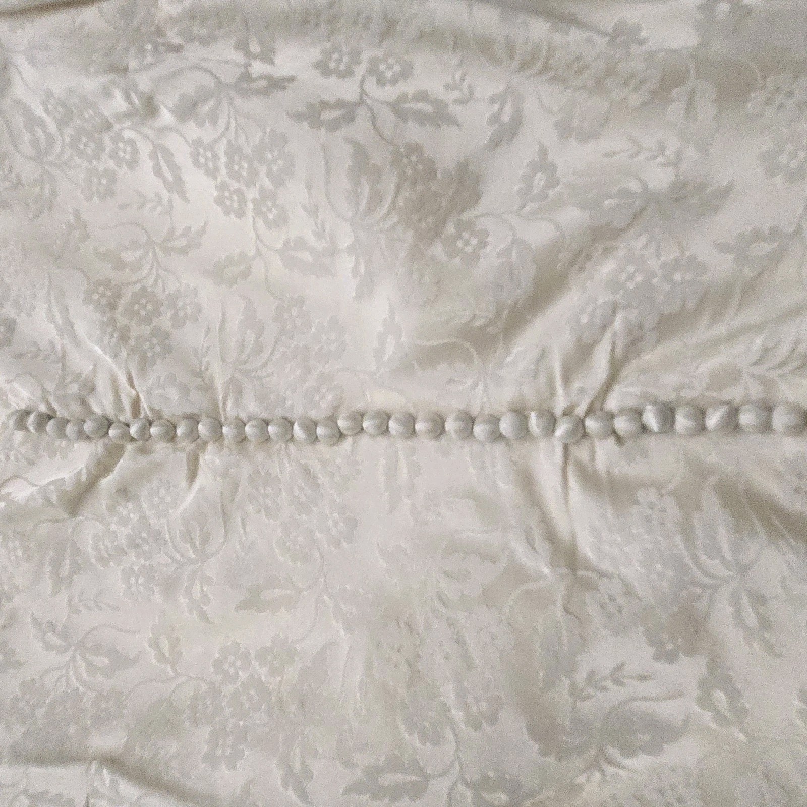 Vtg 80s Jacquard Ivory Floral Wedding Gown, Buttons, Romantic, XS, 0/2