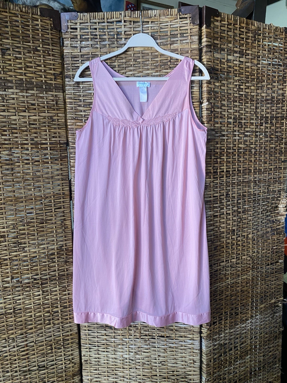 Vintage 60S Vanity, Fair Pink Nightgown Has Tags Measurements And Photos