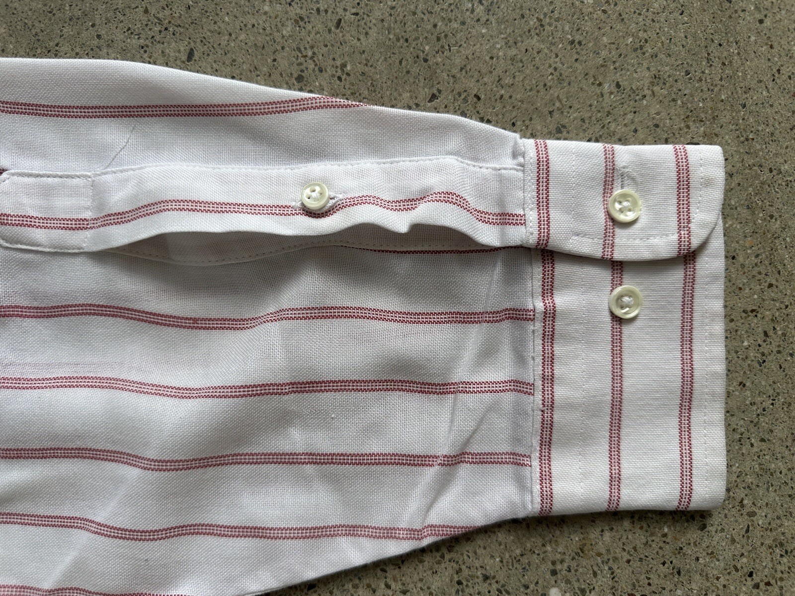 Vintage Arrow Dover Red & White Striped Button-Up Long-Sleeve Shirt Size 16 1/2