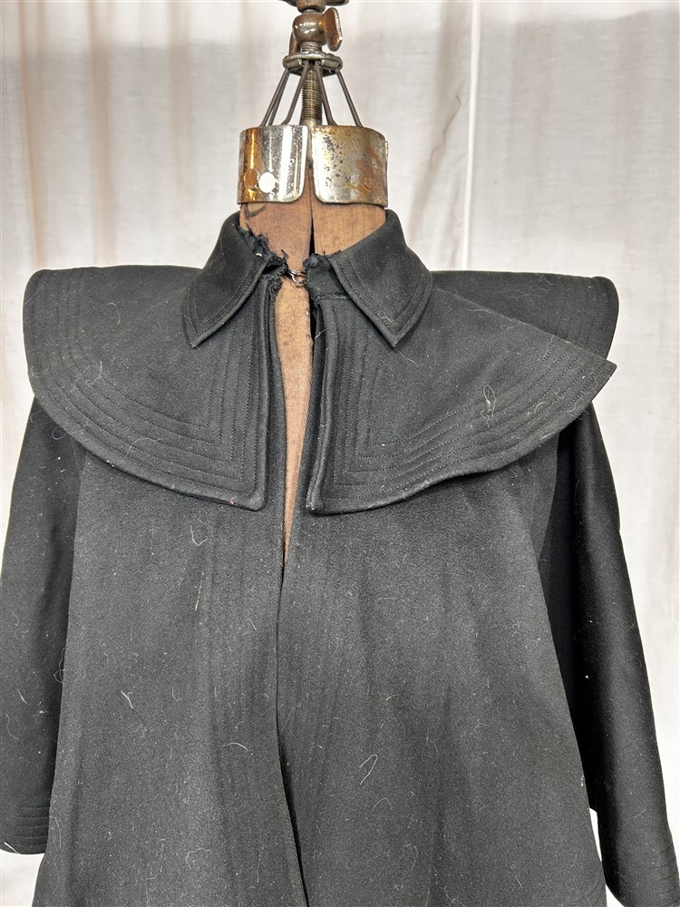 antique cape capelet black wool short front 16 in. long original 1880