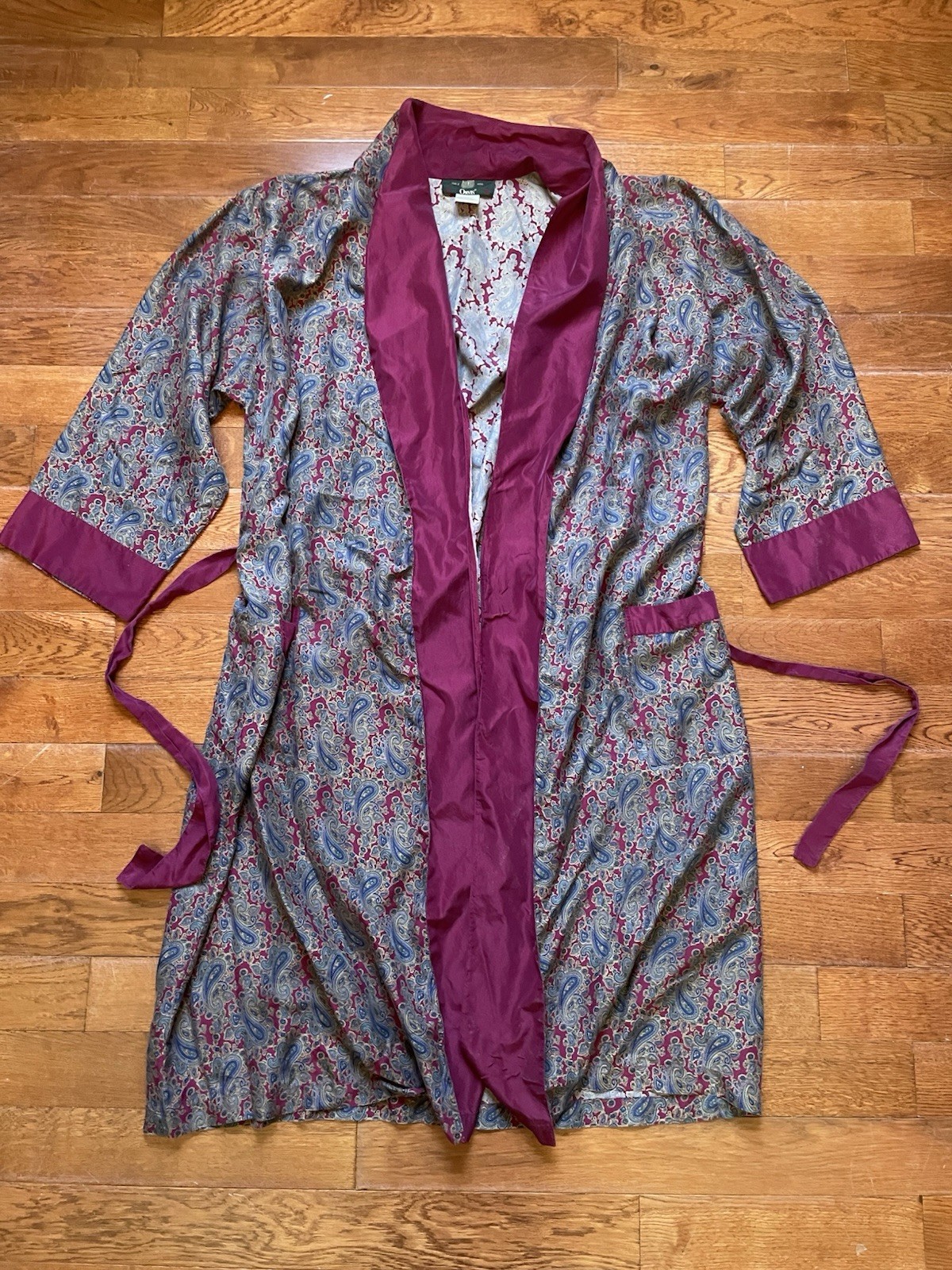 Silk Orvis Paisley Robe, Vintage Stunning One Size Fits All Pajama Playboy RARE