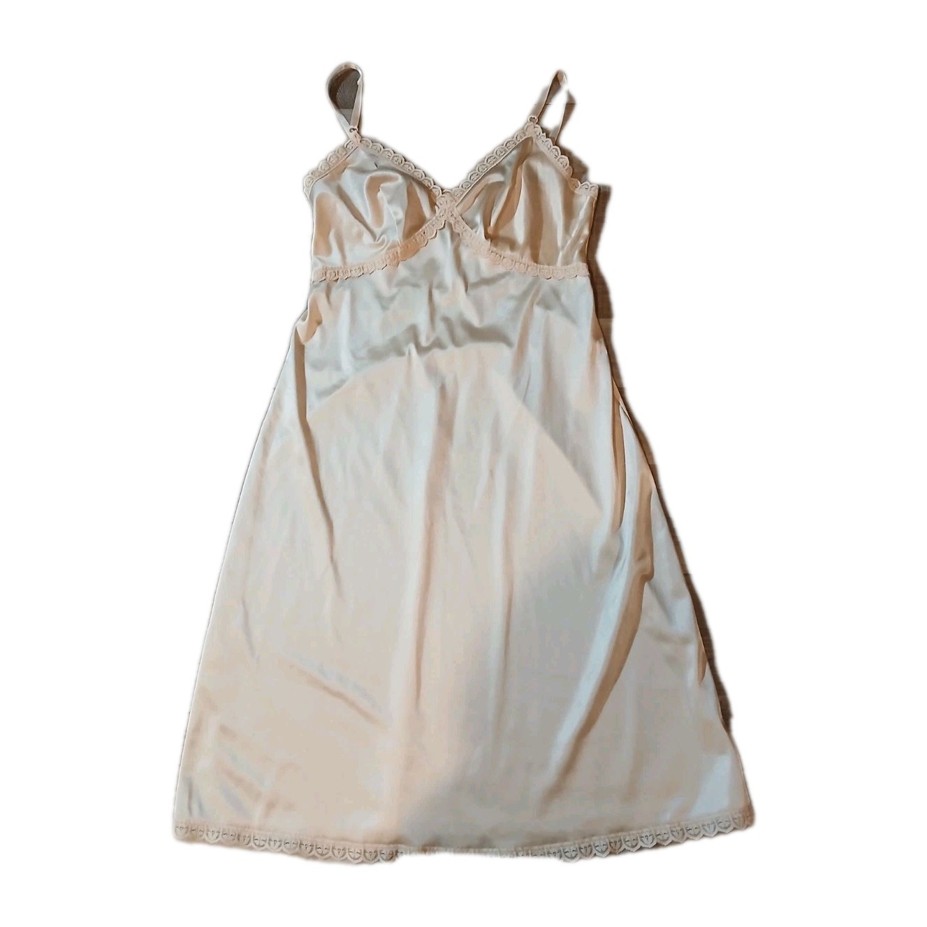 Sears Vtg Sz 34 Beige Lace Doesn’t Slip Dress Lingerie Adjustable Straps Nylon
