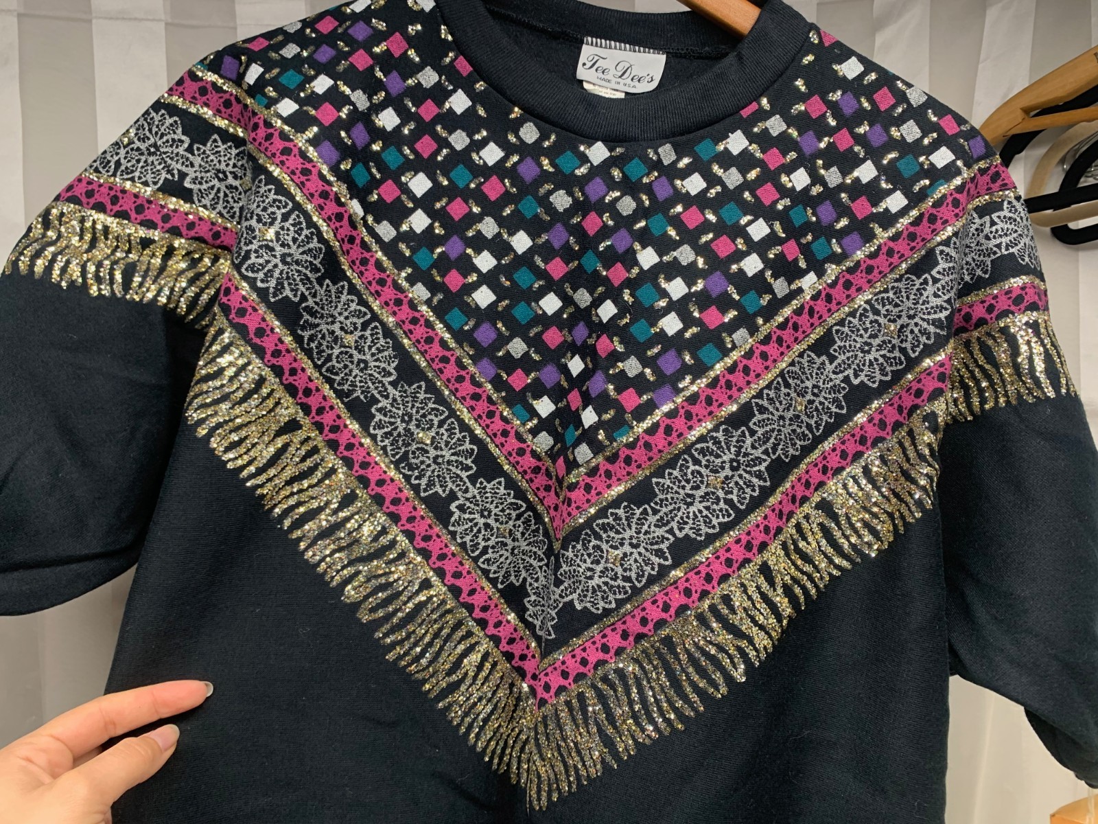 Vintage 1980s-1990s Tee Dee’s Sparkly Geometric Top Sweatshirt One Size