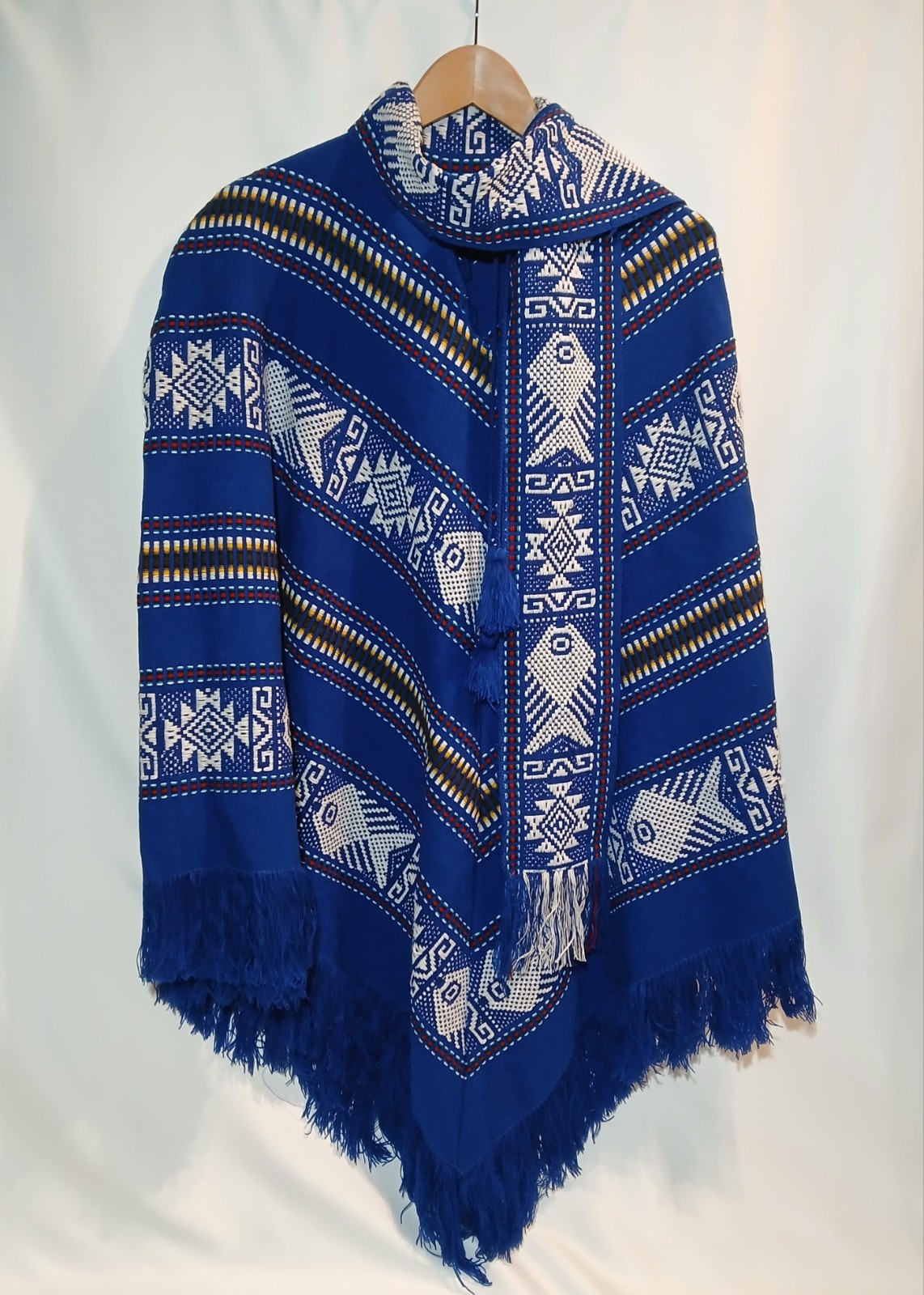 VTG Handcrafted Poncho Cape Sweater Festival with Built-in Scarf ONE Size Boho
