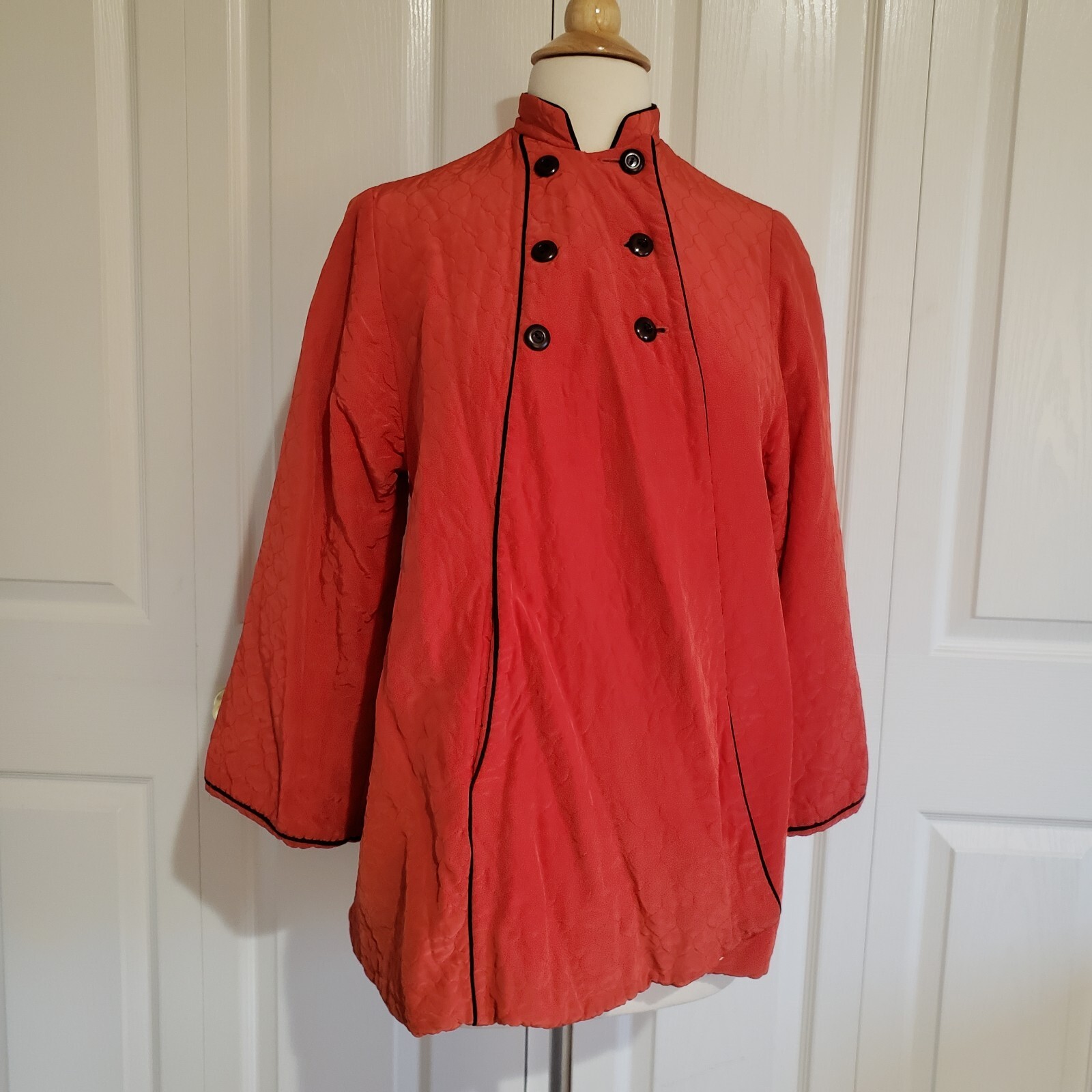 Vintage 1940s Evelyn Pearson Coral Quilt Robe Coat Lounge Wear Medium