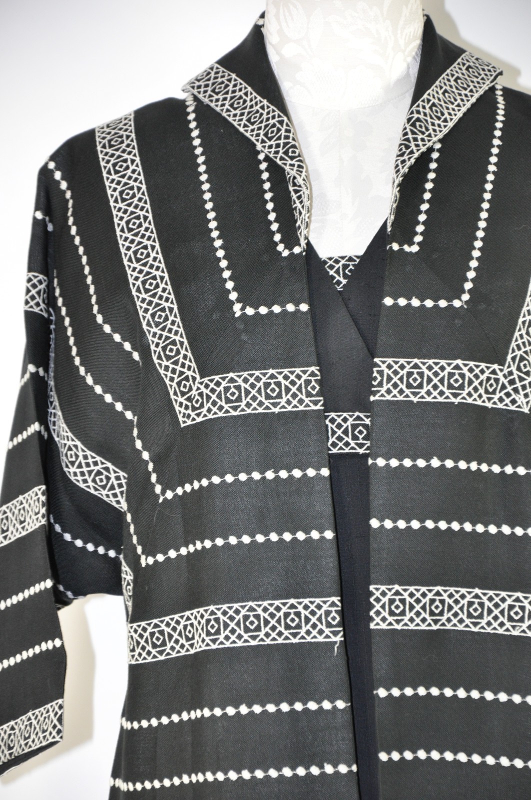 VTG 1950s Lilli Diamond Black White Embroidery Two Piece Coat Pencil Dress Set S