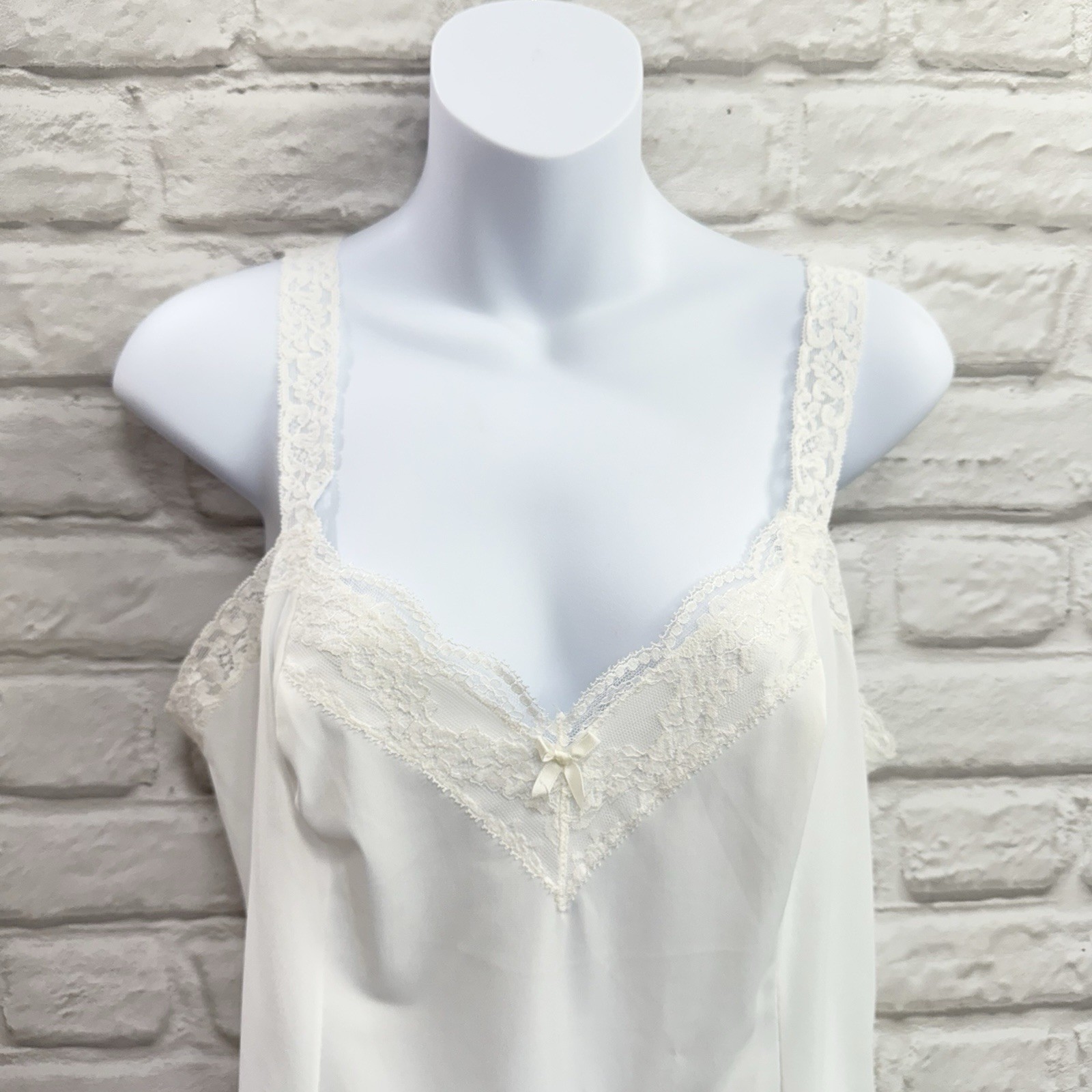 Vtg Olga Nylon & Lace Cami Slip Top Lingerie XL Bridal Babydoll Floral Boudoir