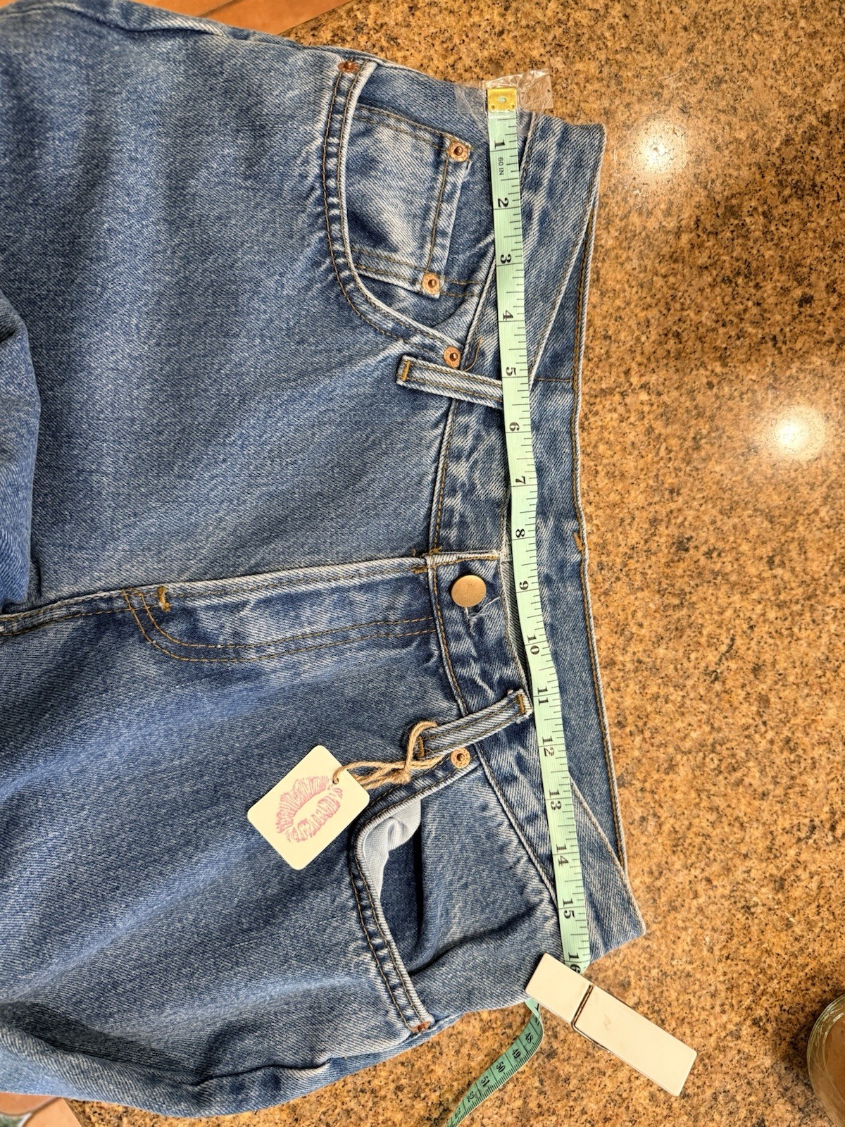 Vintage Levi’s Flare Leg Medium Wash Size 32×30 See Pictures