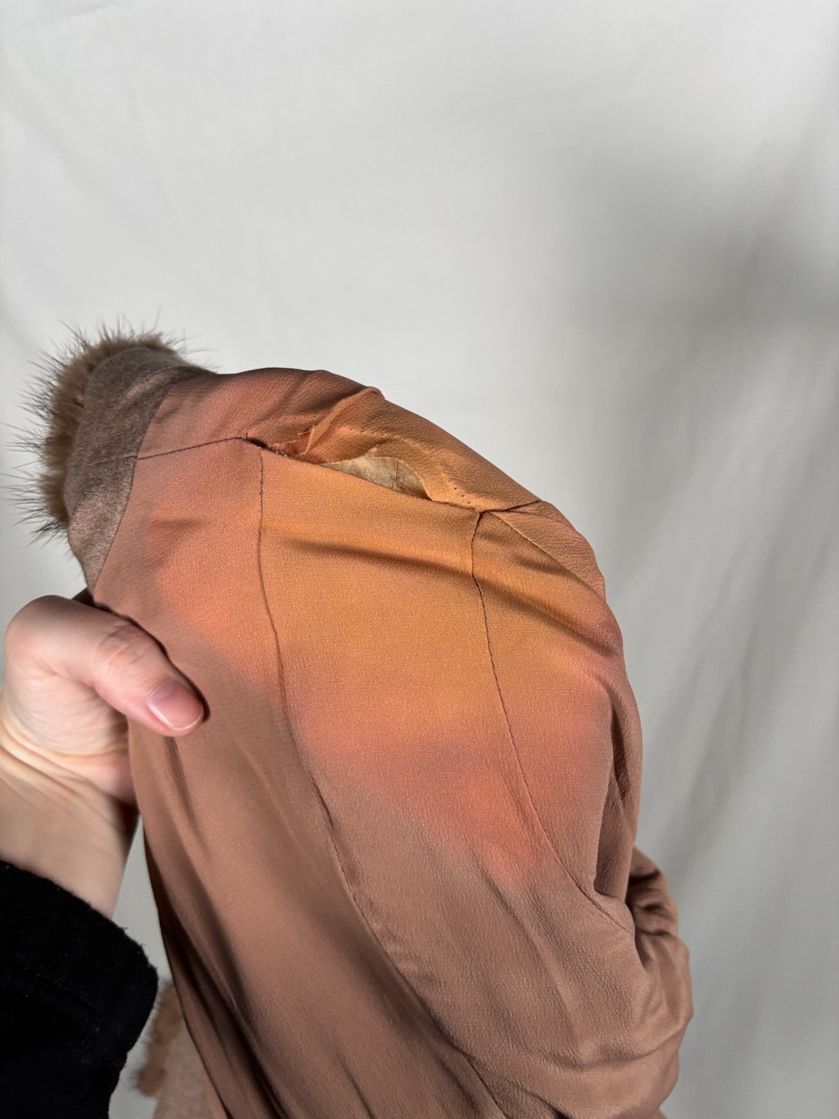 1940s Haggarty’s Beverly Hills Wool Tan New Look Style Jacket with Fur Trim