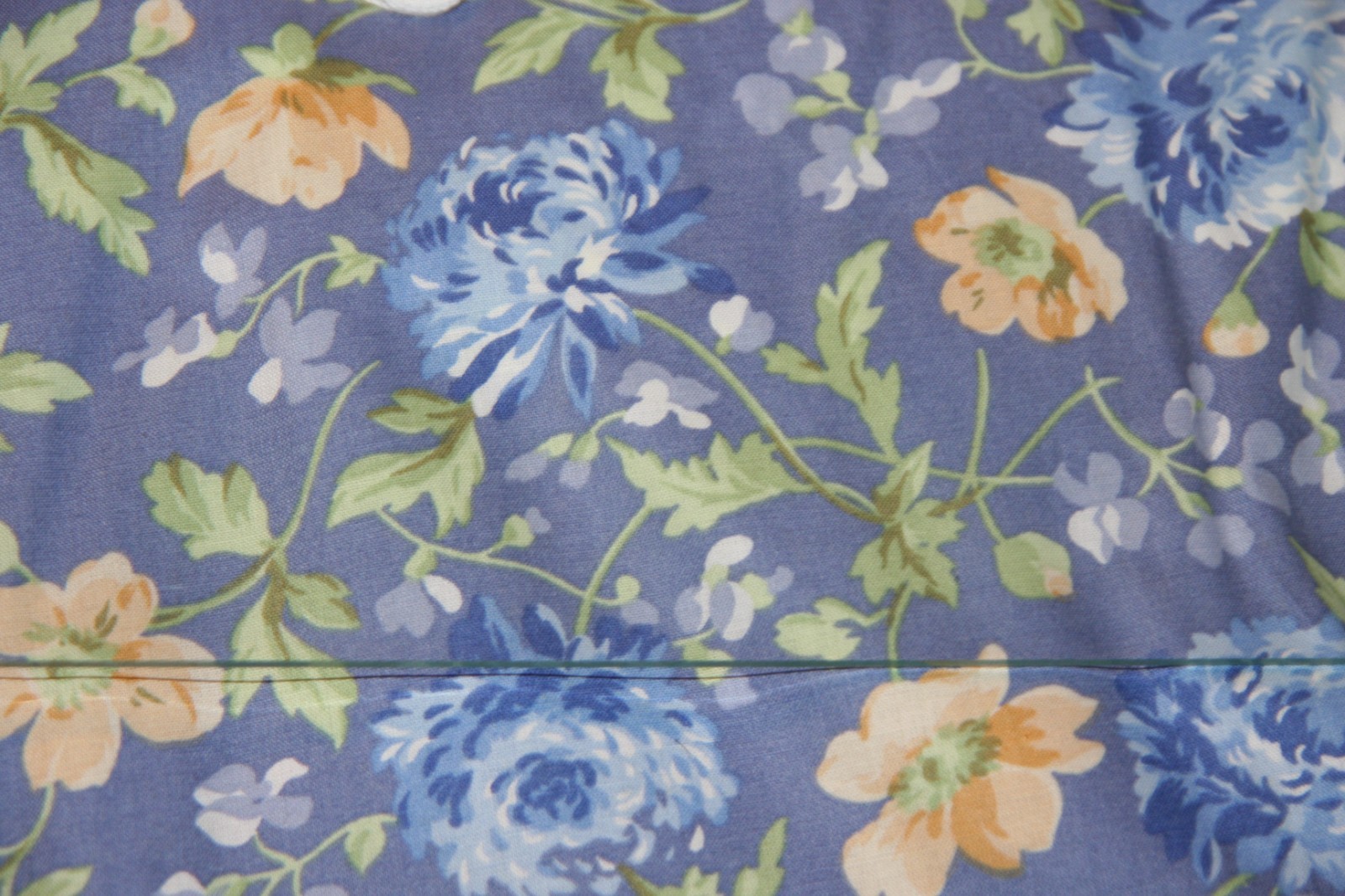 Laura Ashley VINTAGE 1982 dress size 8 blue floral back zipper