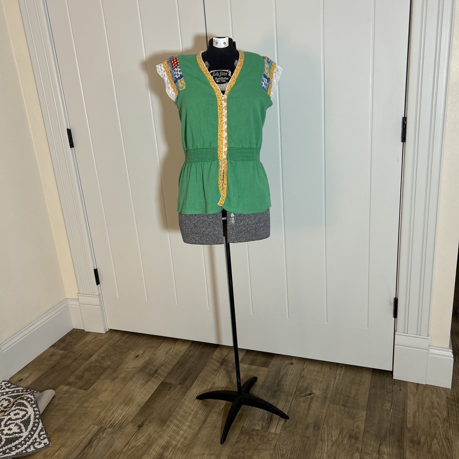 Vintage 1970’s Byer California Hippie Boho Top Vtg. Size Large