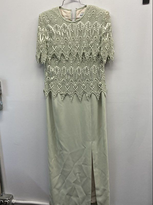 Karen Miller Women’s Vintage 90s Sage Green Lace Overlay Maxi Gown Size 10