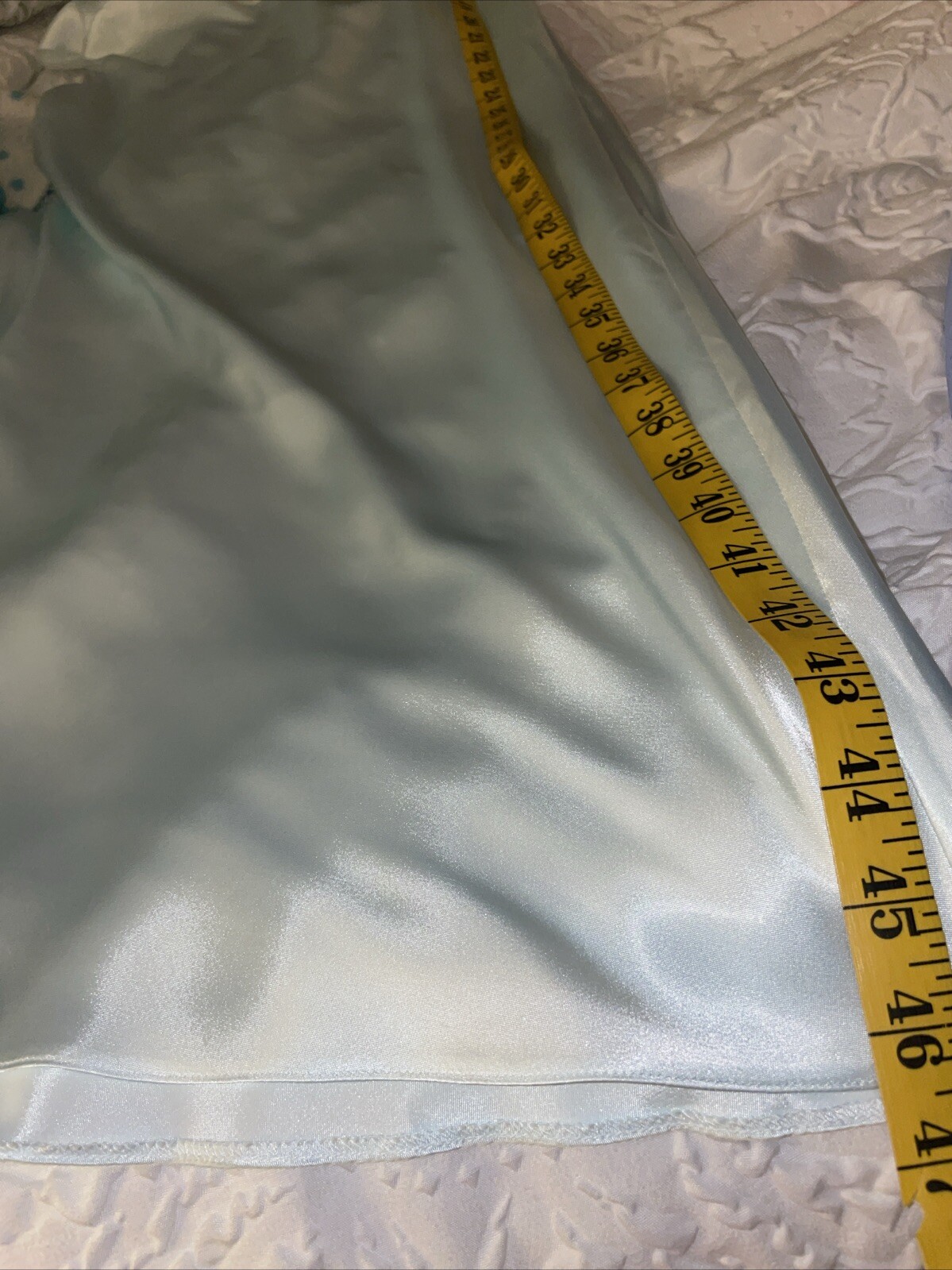 VTG LIQUID Satin SHINY Glossy LONG NIGHTGOWN GOWN LINGERIE*no Tag M 18”Ice Blue