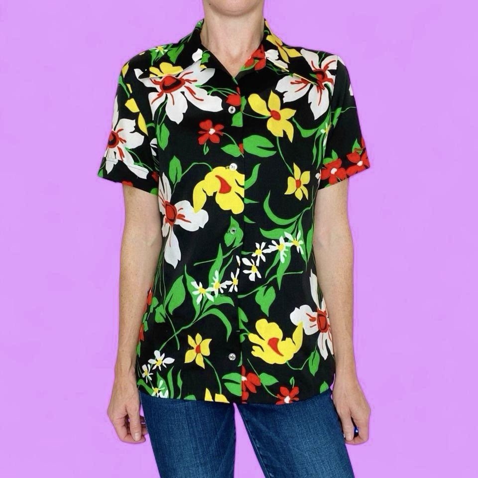 Vintage 70’s Lady Arrow Tropical Floral Button Down Shirt