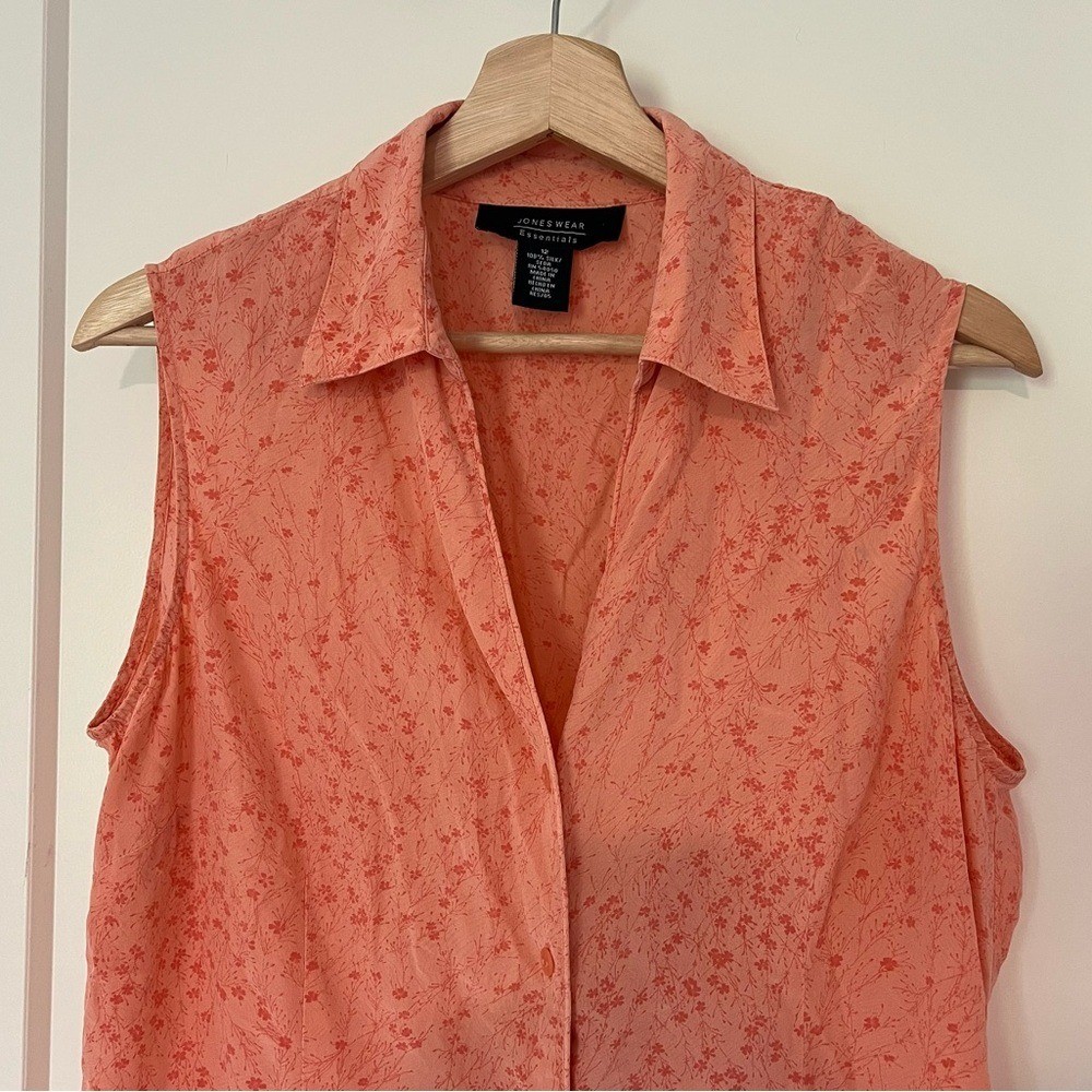 Jones Wear Essentials 100% Pure Silk Vintage Sleeveless Collared Button Peach 🍑