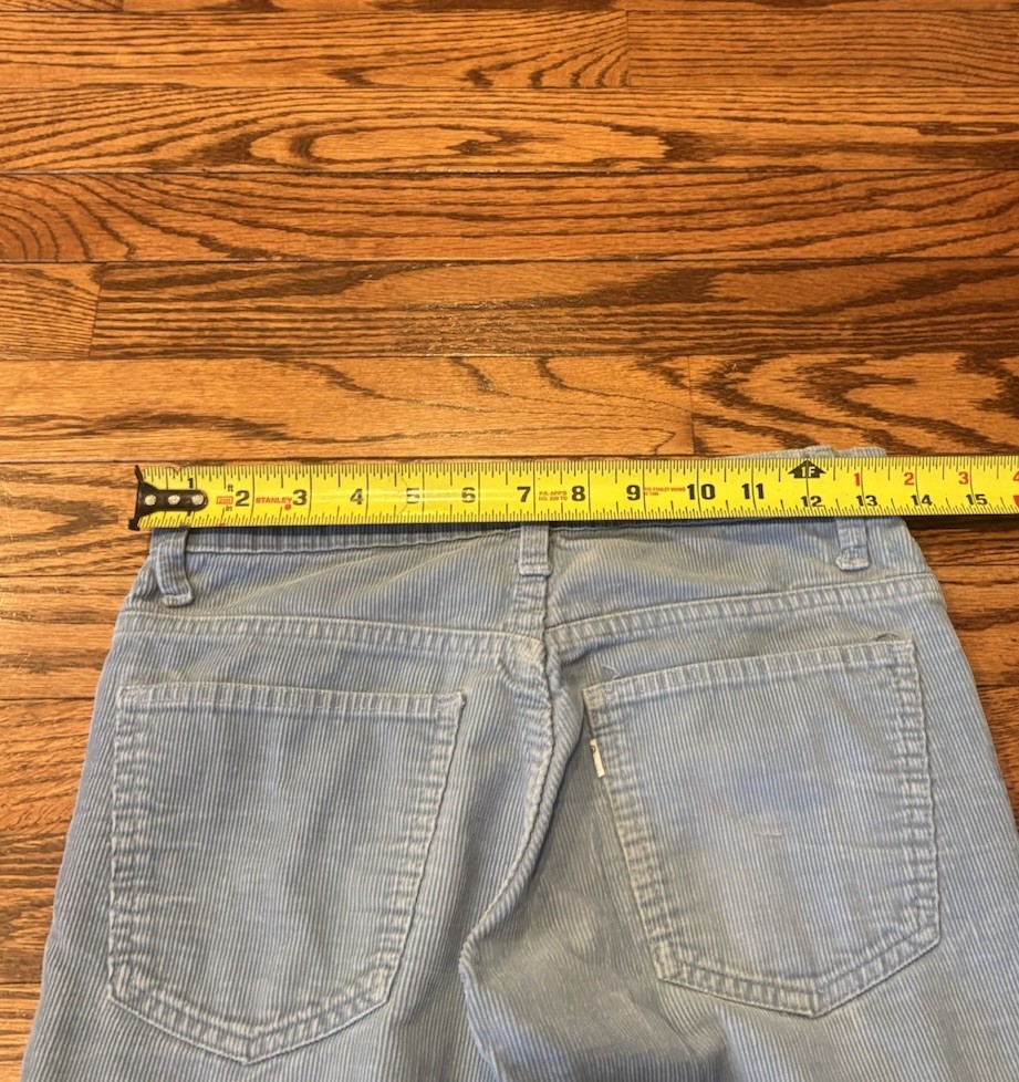 Vtg Levi’s 784 Corduroy Jeans Bell Bottom Flare White Tab 26×31 (27×29)