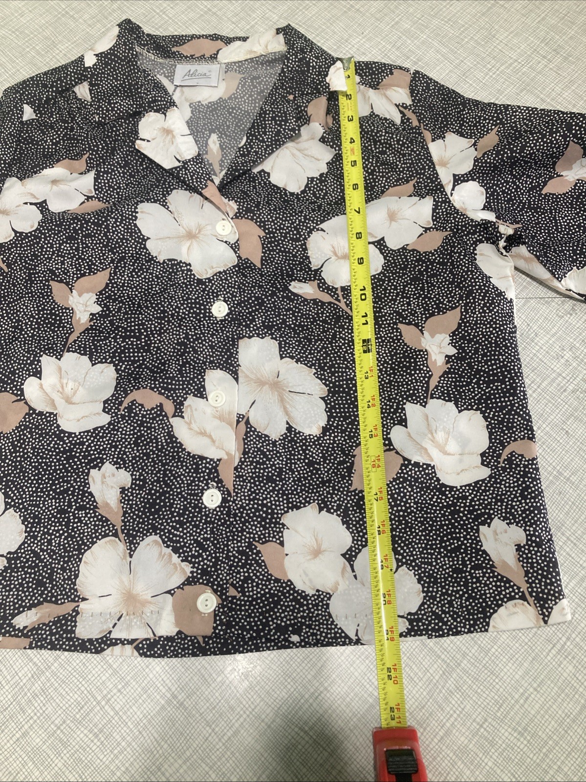 Vintage 70s Alicia Polyester Boxy Cropped Floral Blouse EUC S/M Boho Career