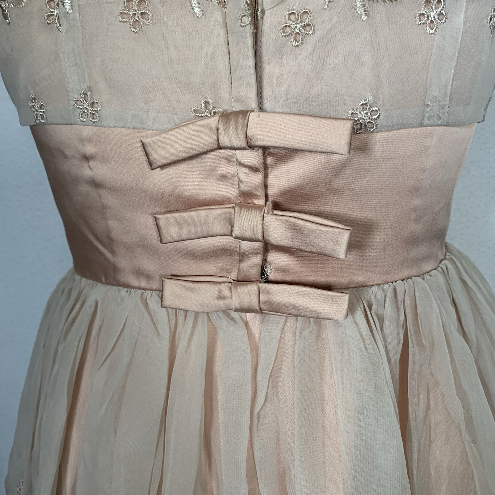 Vintage Union Made 1950’s /60’s Salmon Nylon Party Dress Styled By Joan Barrie