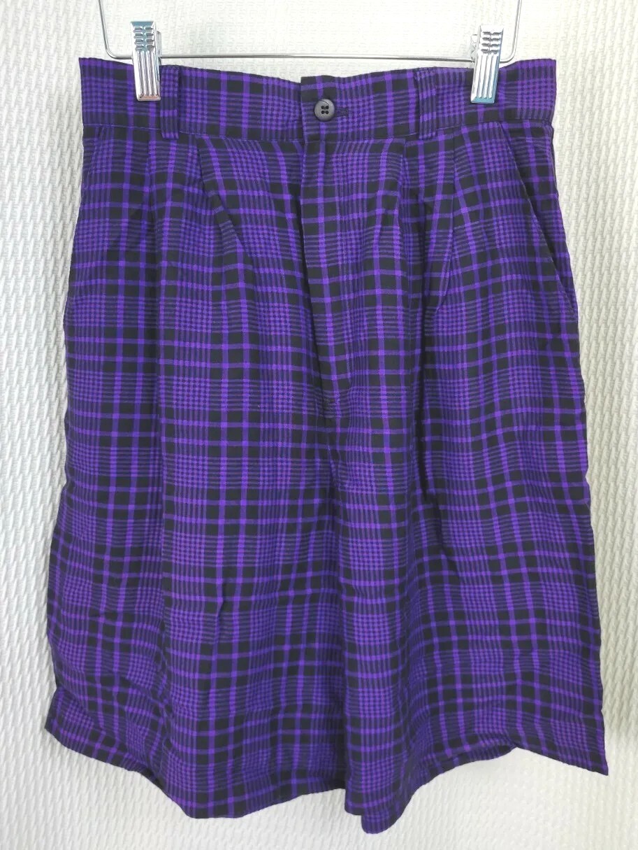 Vtg Maggie Lawrence High Waisted Pleated Shorts in Purple & Black Plaid Size 6