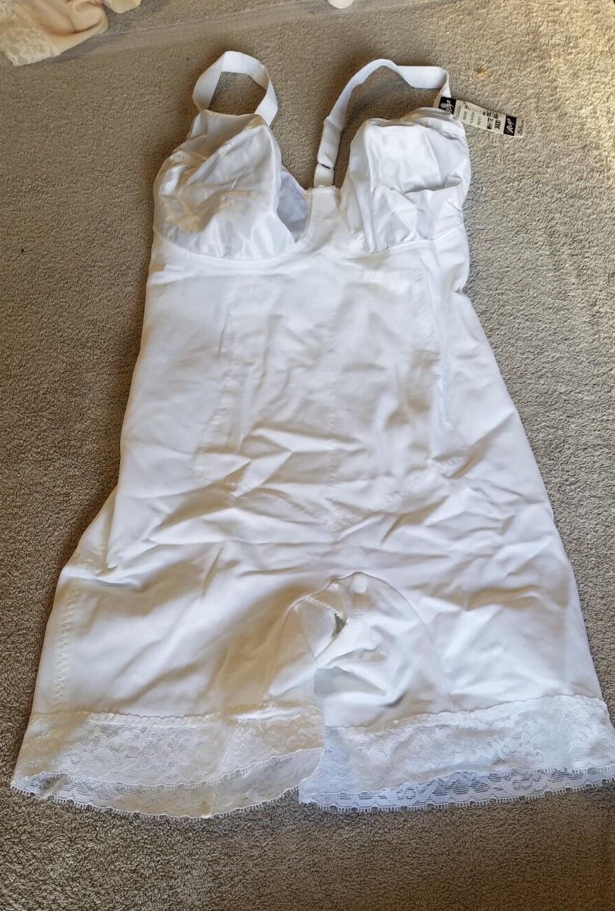 Vtg New NWT Rago Style 72546 Body Briefer Shapewear White Biege B-DD 34-48