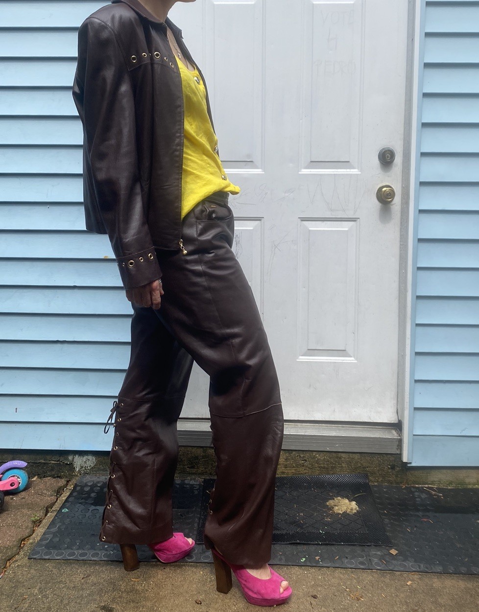 Y2K St John Sport Marie Grey brown leather grommet jacket and pants set Large