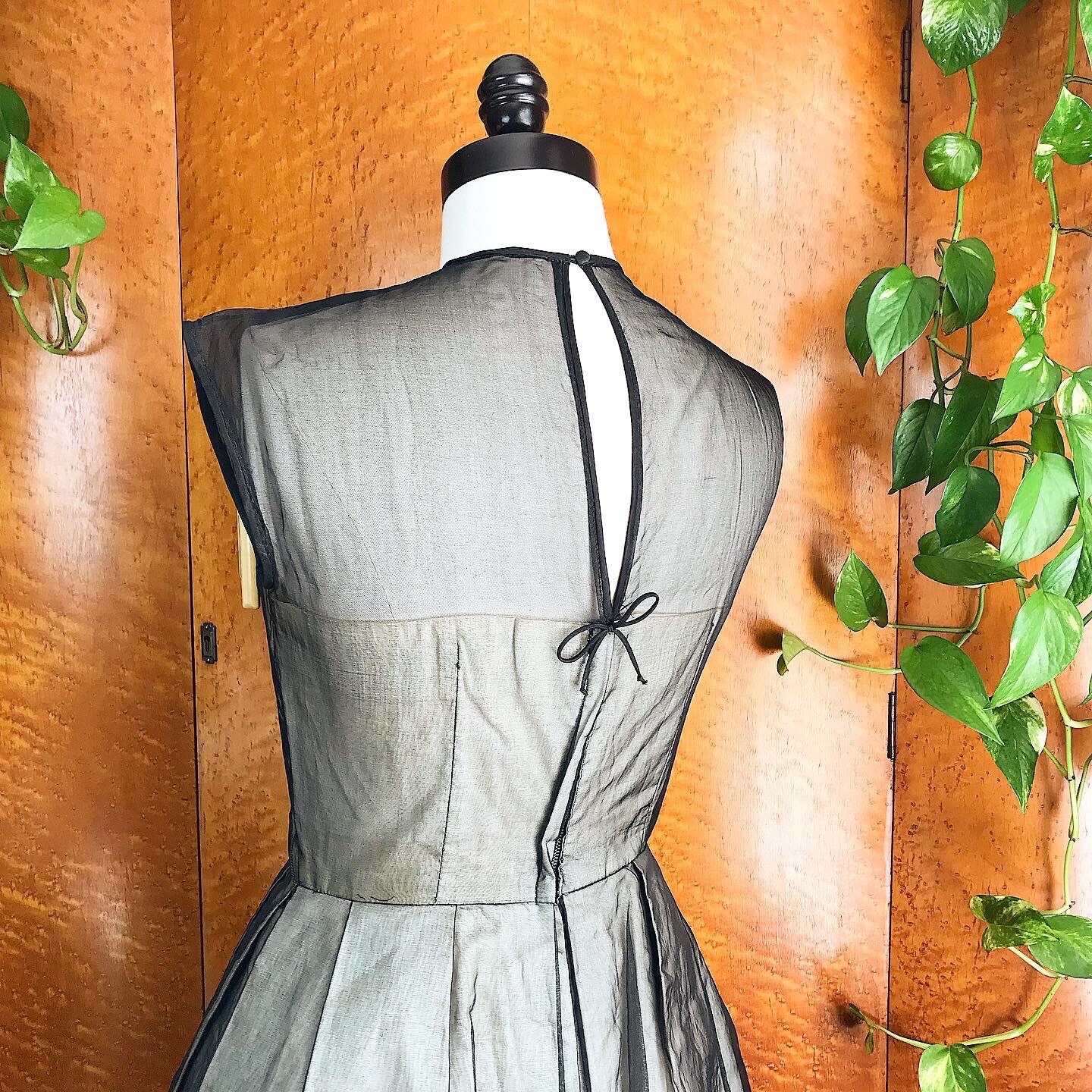 ORANGE ROSES 1950’s 50s Vintage Rose Print Black Organza Party Cocktail Dress S