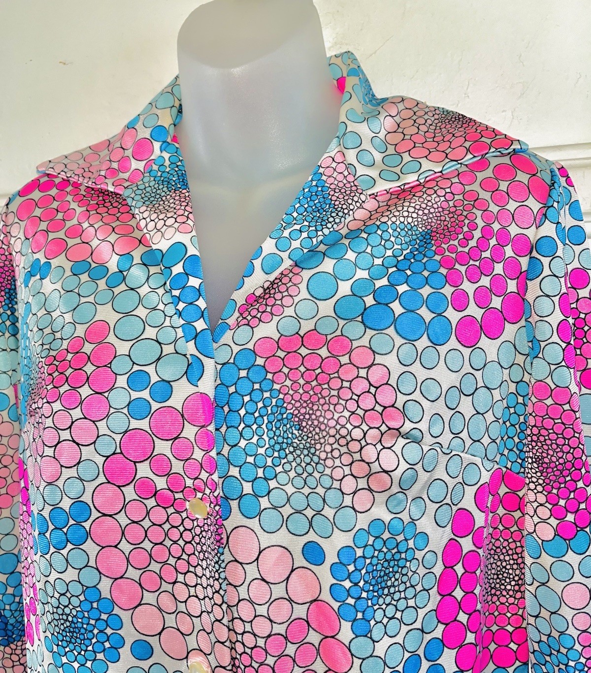 The Most Insane 1970s PYKETTES Shimmer Poly Disco Neon Psychedelic Geo L/S Shirt