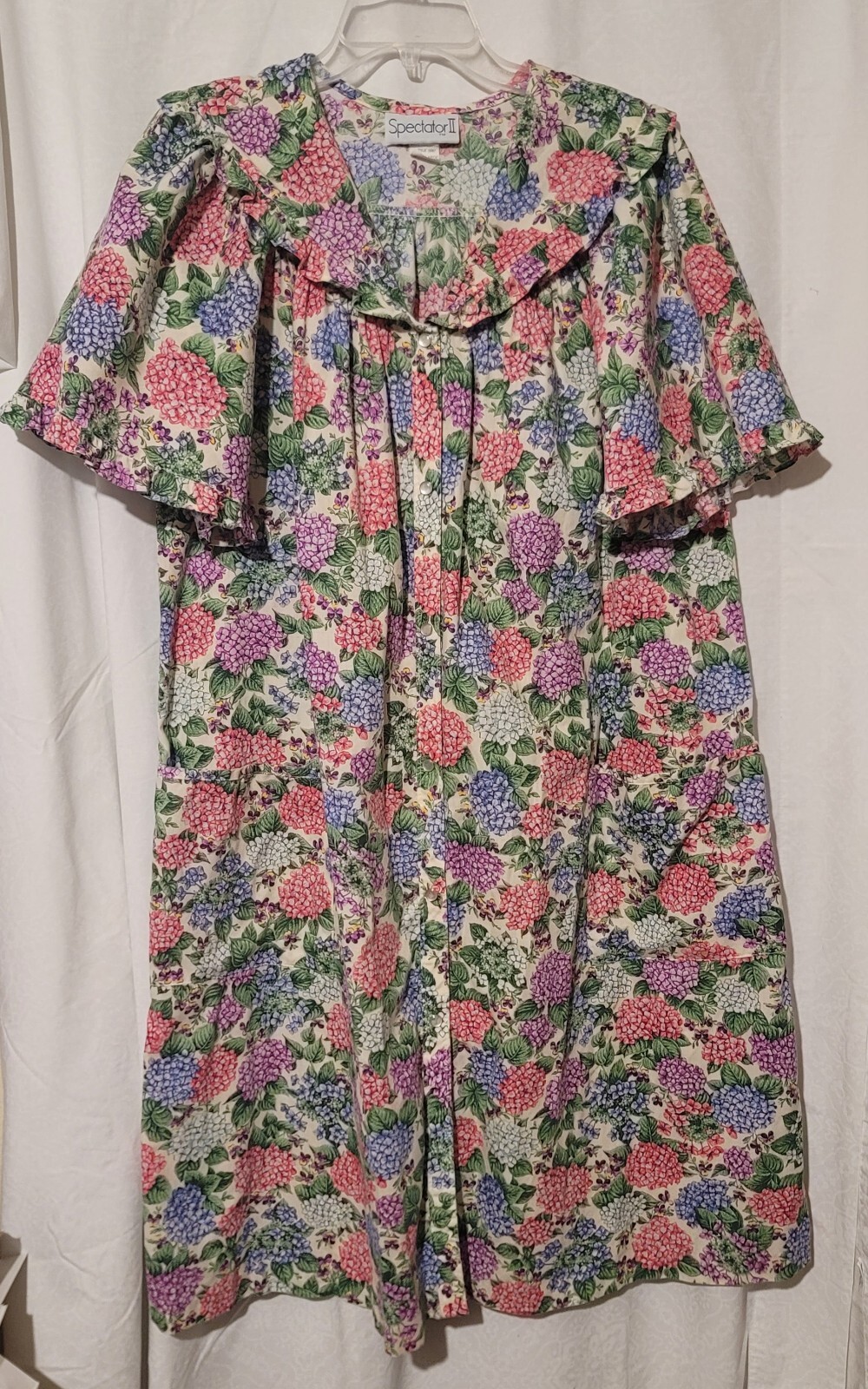 Spectator II Vintage Housecoat Robe Gown XL Collar Ruffle Short Sleeves Snaps