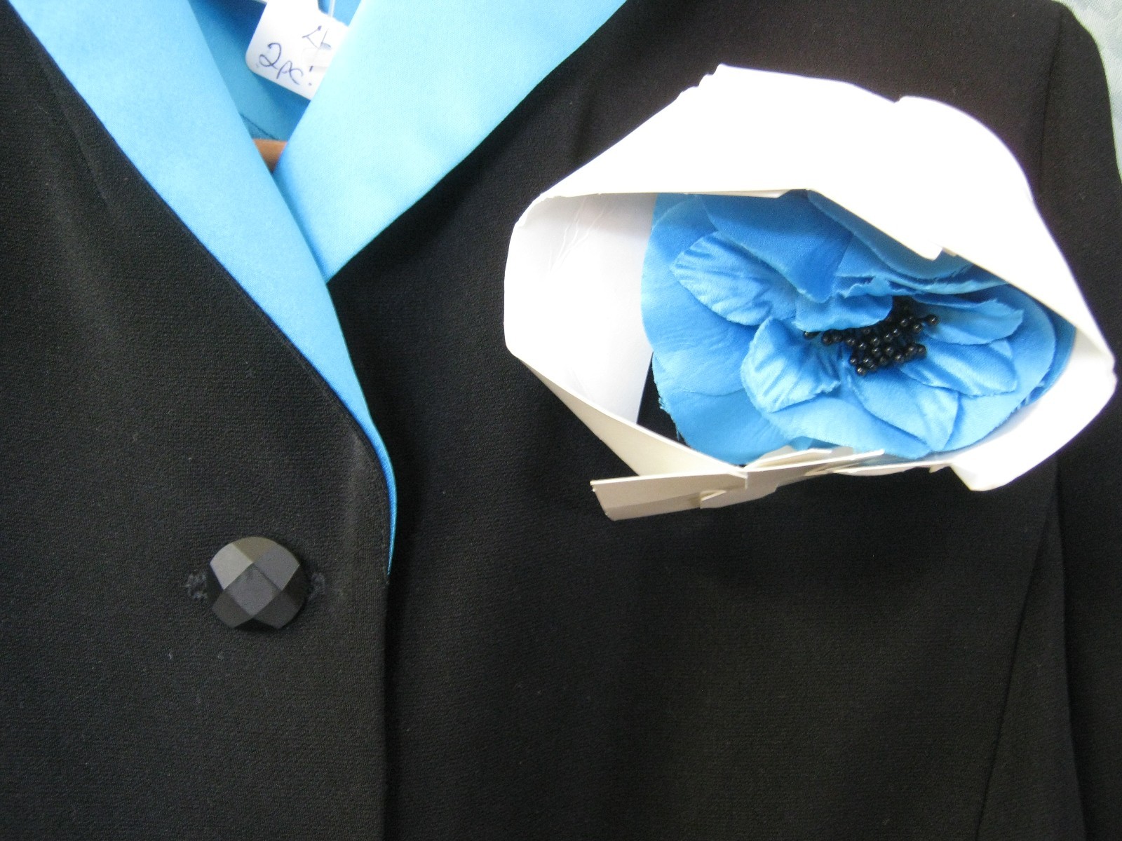 Jessica Howard Size 14P Blazer Black & Bright Blue w/ Corsage Pin NWOT