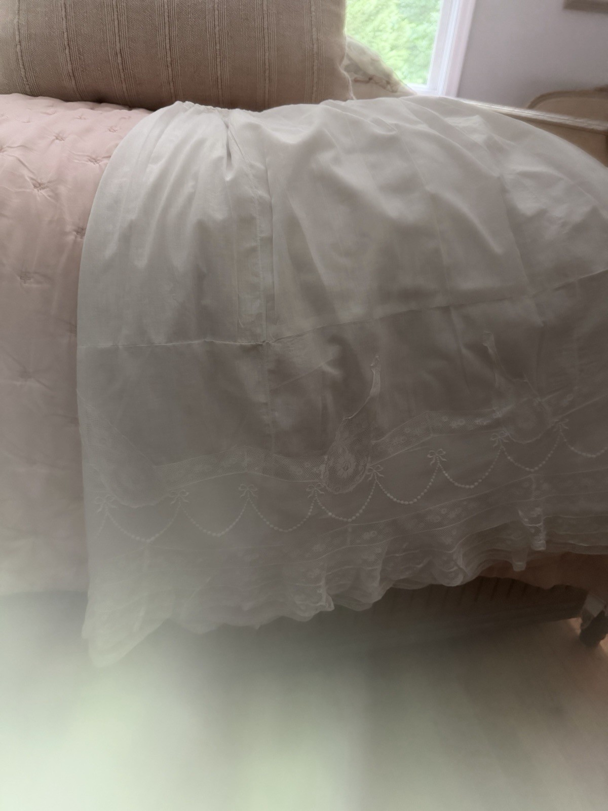Antique White Cotton Lawn Skirt Lace Trim