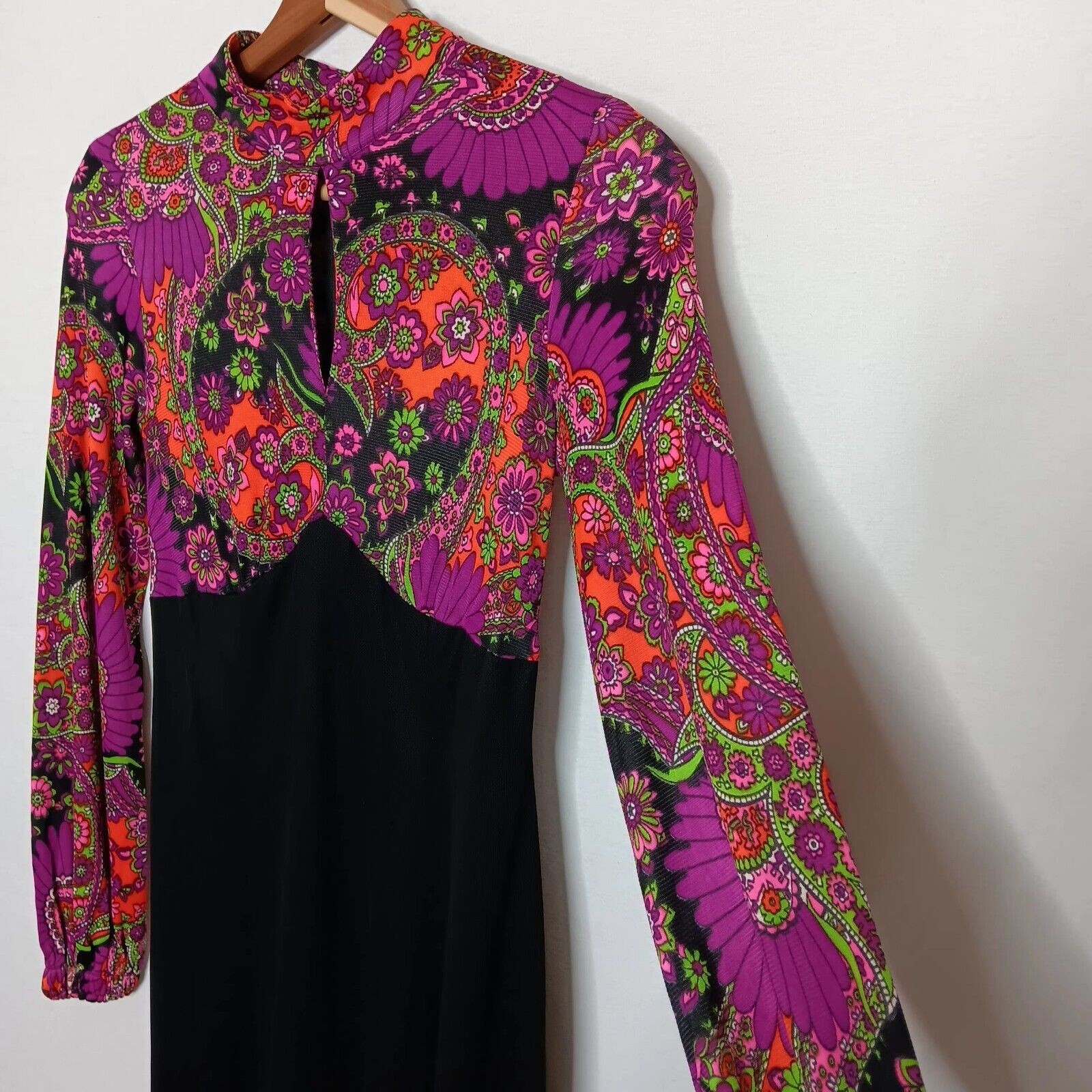 Vintage 1960s 1970s Dress Maxi Long Sleeve Black Pink Flower Power MOD READ