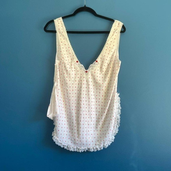 Vintage Lingerie Set Women’s Size Small White Red Lace Ruffle Heart XOXO Twee