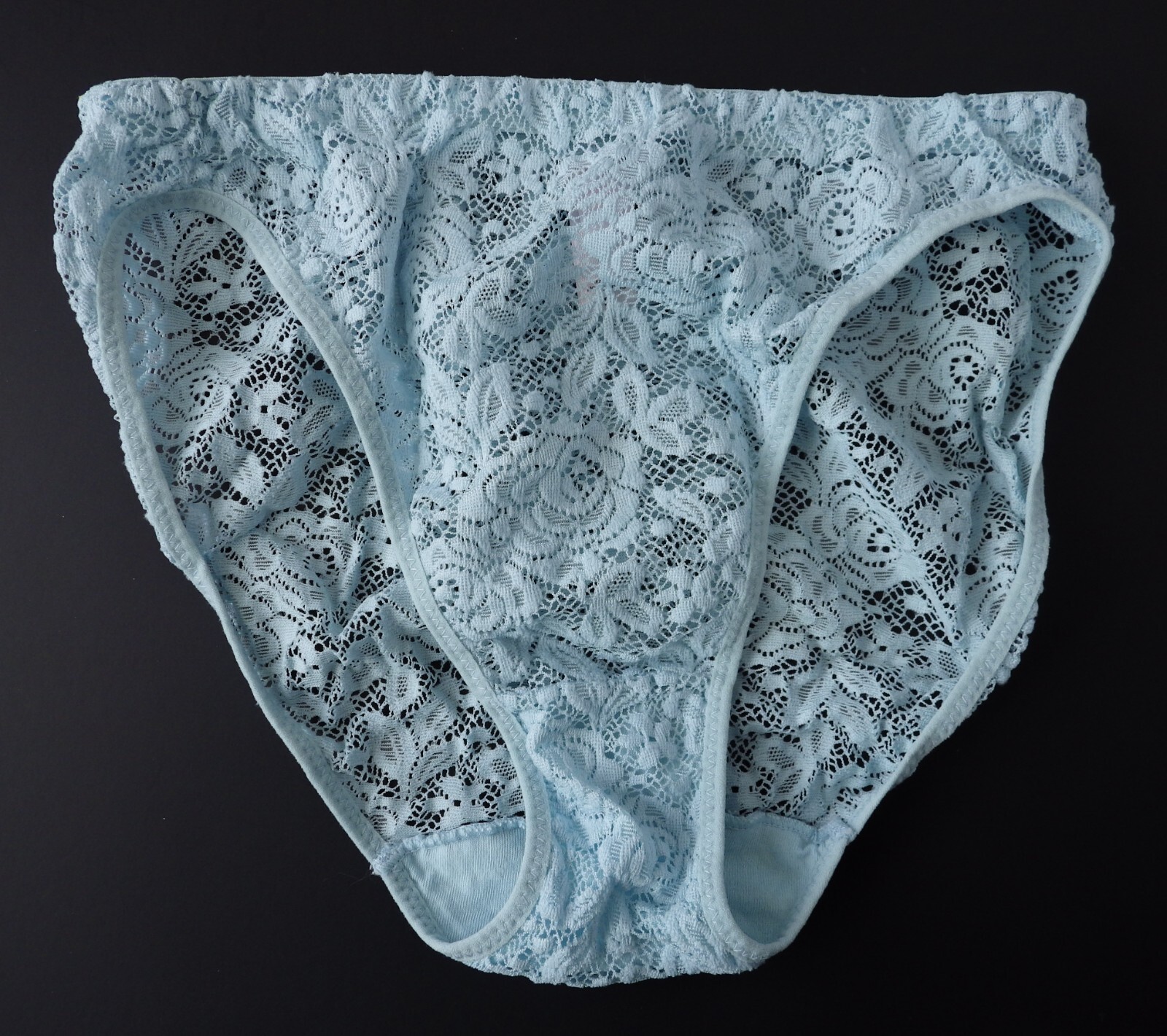 Vintage Victoria’s Secret 90s Stretch Lace High Cut Brief Panty Size SMALL