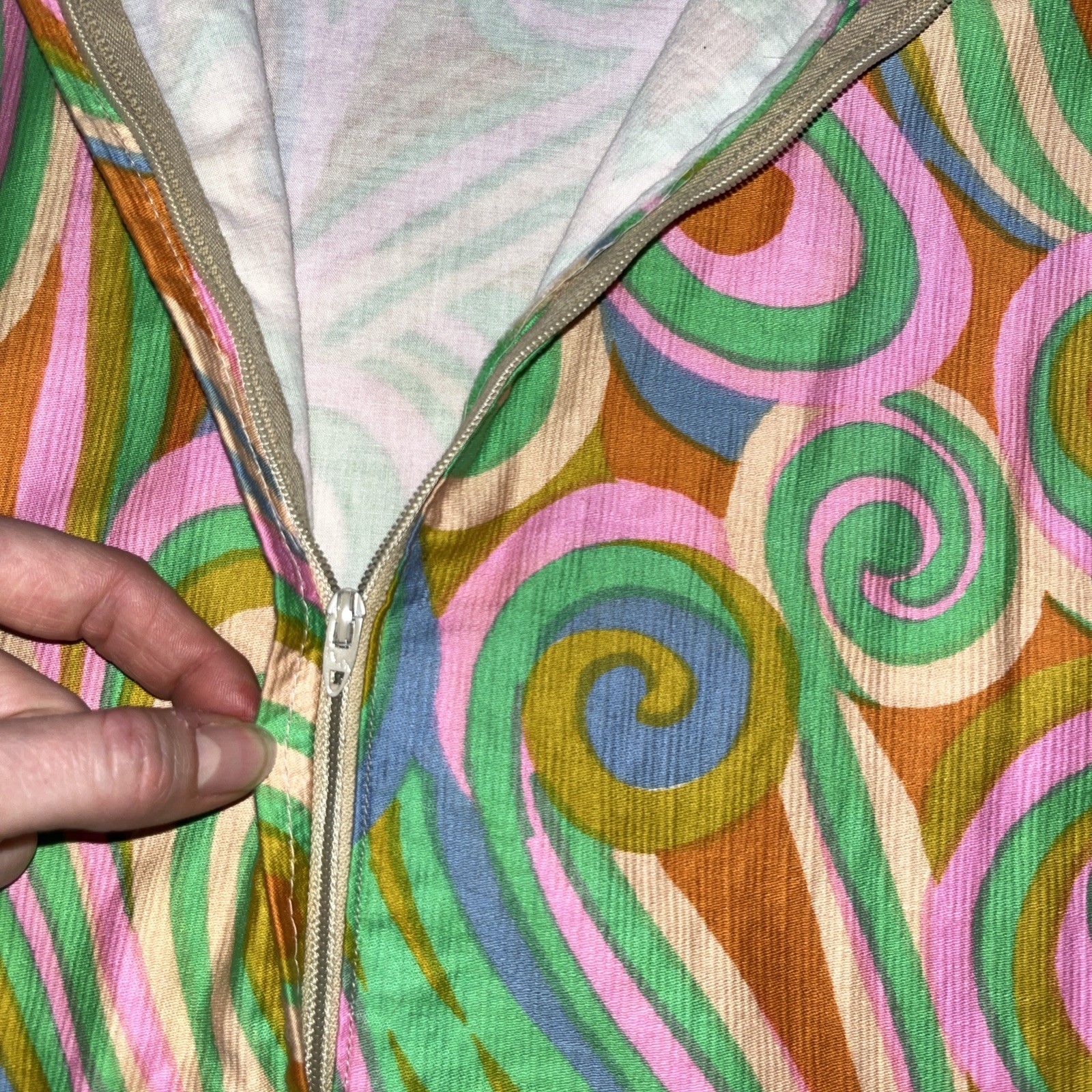 Vintage Tori Richard Hawaii Dress Psychedelic Swirl Neon Rainbow Mod Go Go S/M
