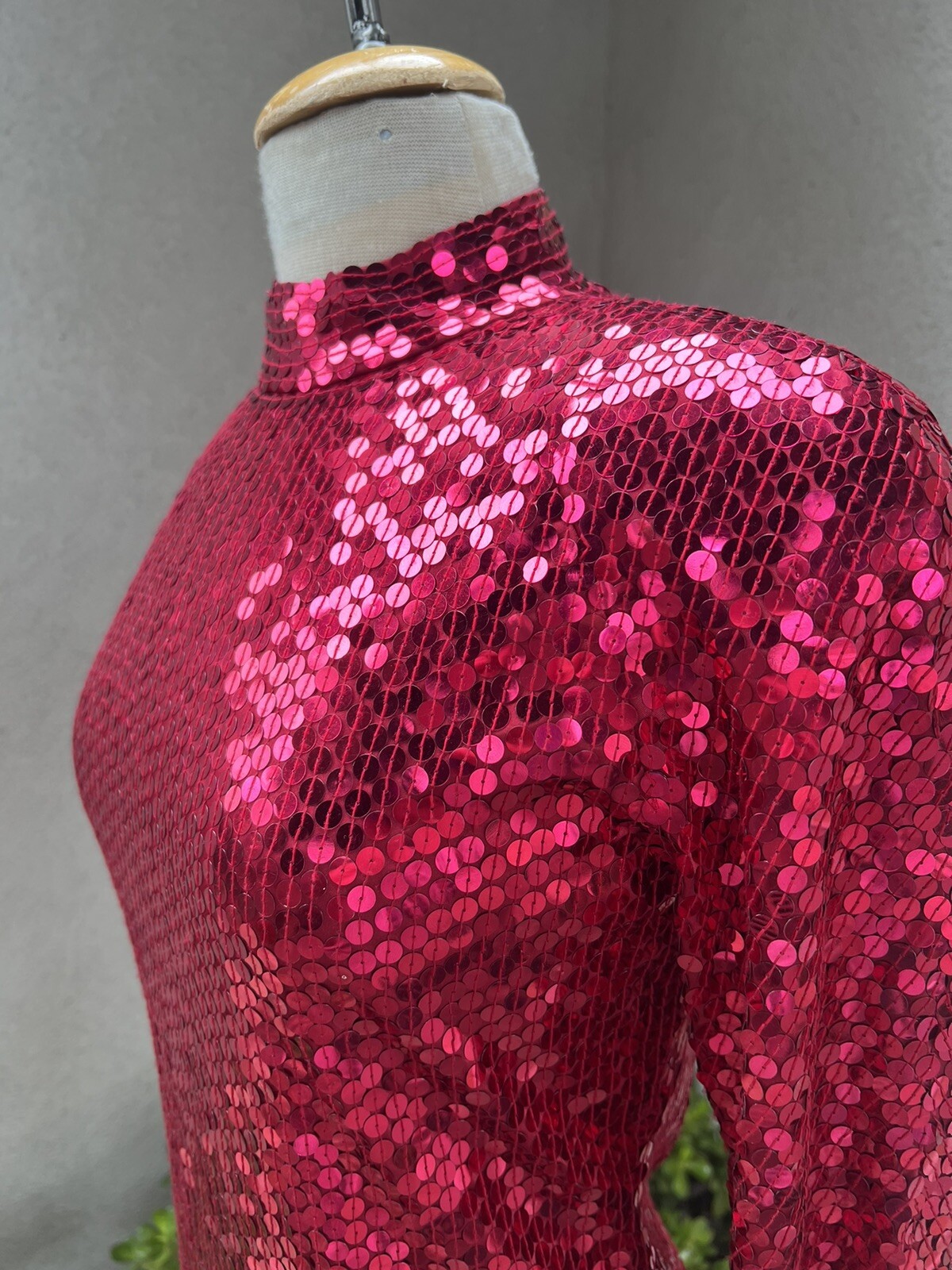 Vtg Disco Dress Ruby Red Sequins Keyhole Back Sz 10 NiteLine