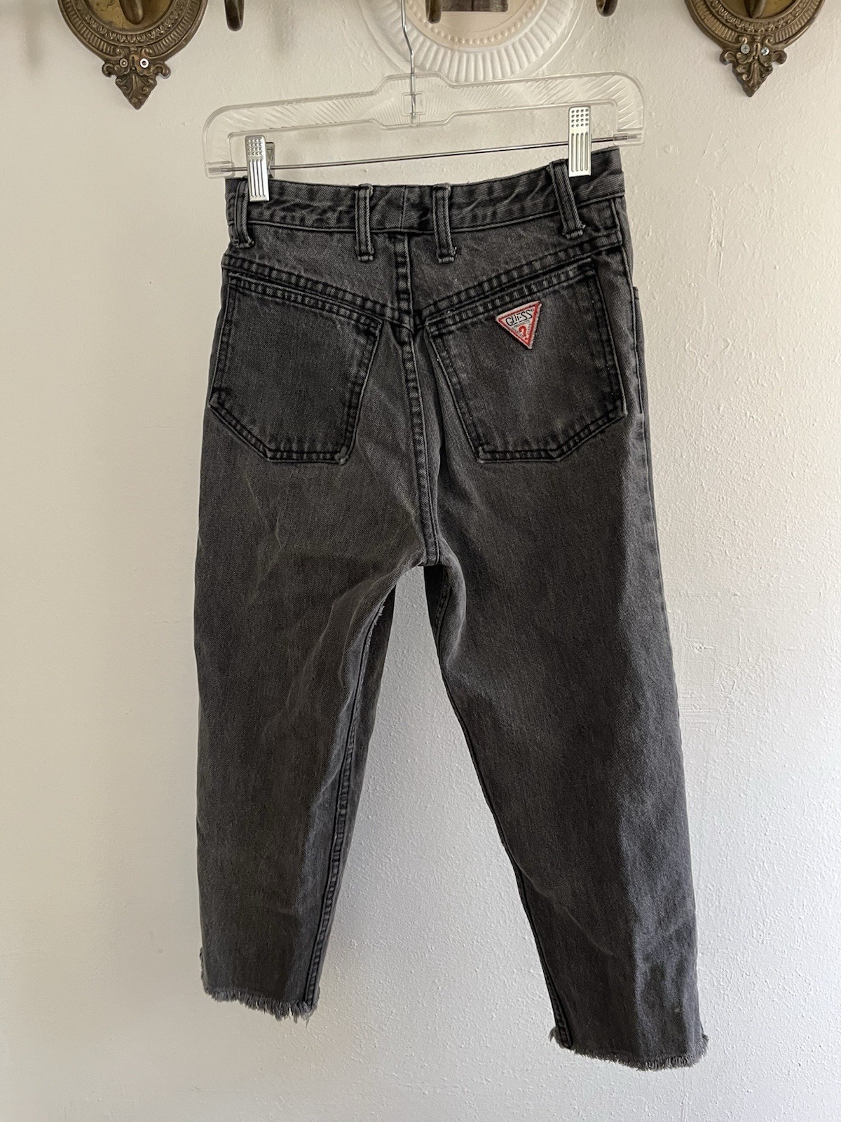 Vintage Guess Black Cut Denim Capris Size 28
